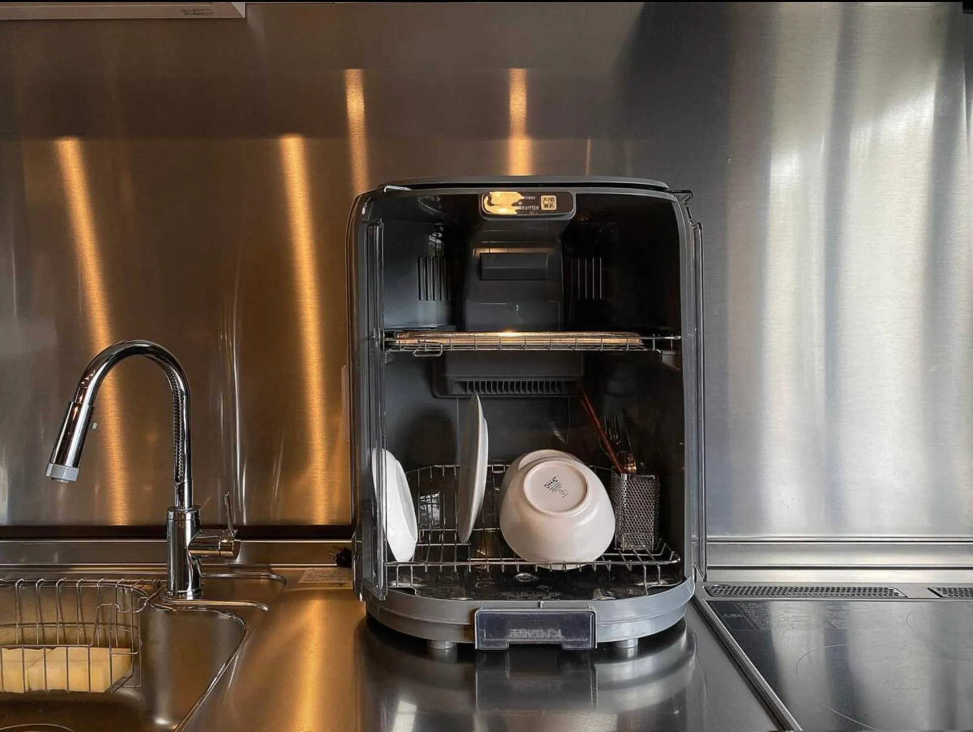 Kitchen or kitchenette in My Home Inn Izumisano