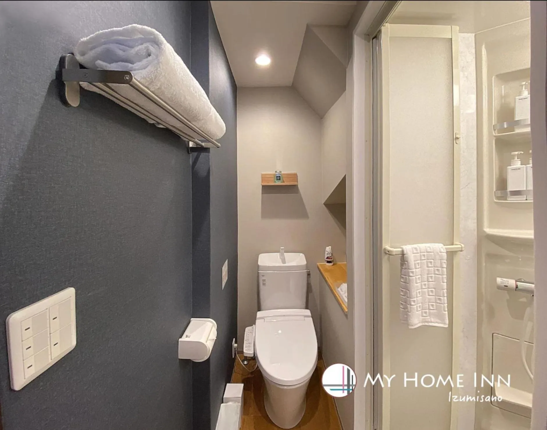 Toilet in My Home Inn Izumisano