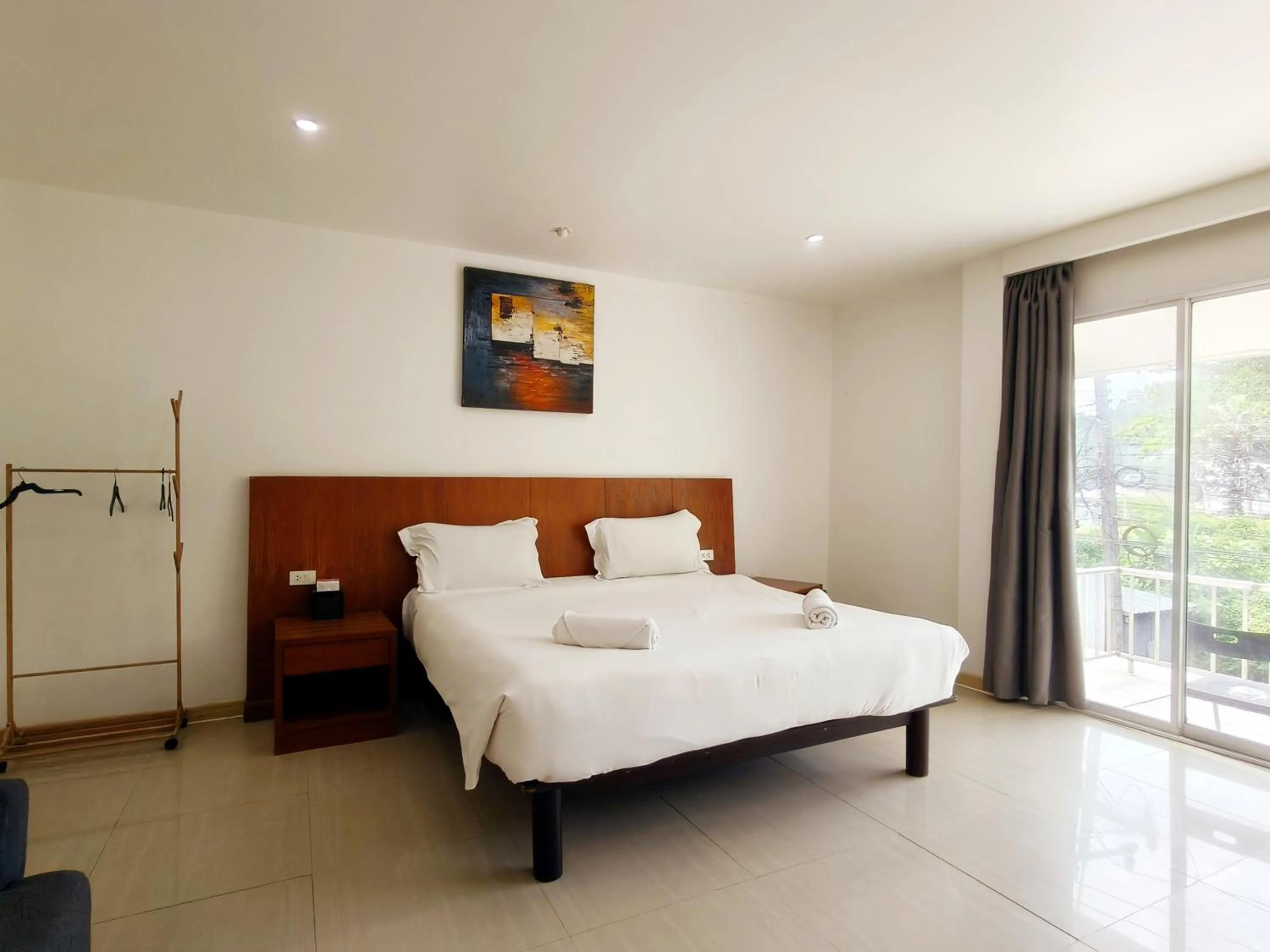 Bedroom, Bed in V Beach Resort