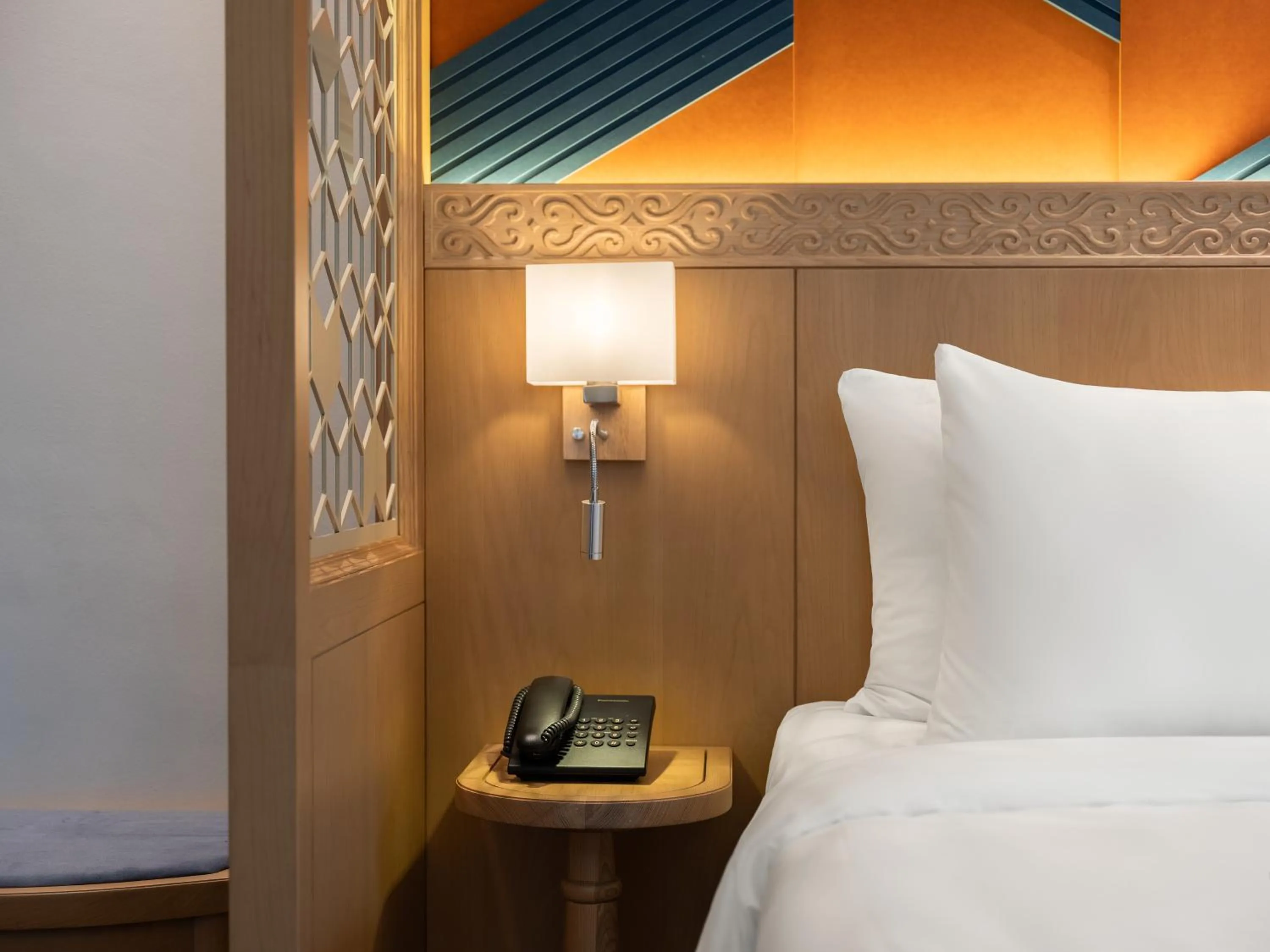 Photo of the whole room, Bed in Saigon Aroma Hotel