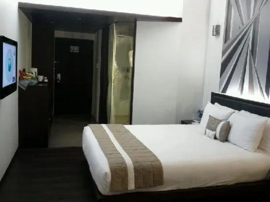 Bed in Park Prime Kolkata