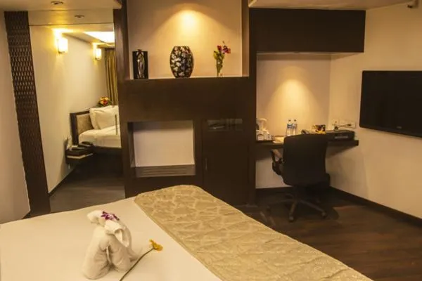 Bed in Park Prime Kolkata