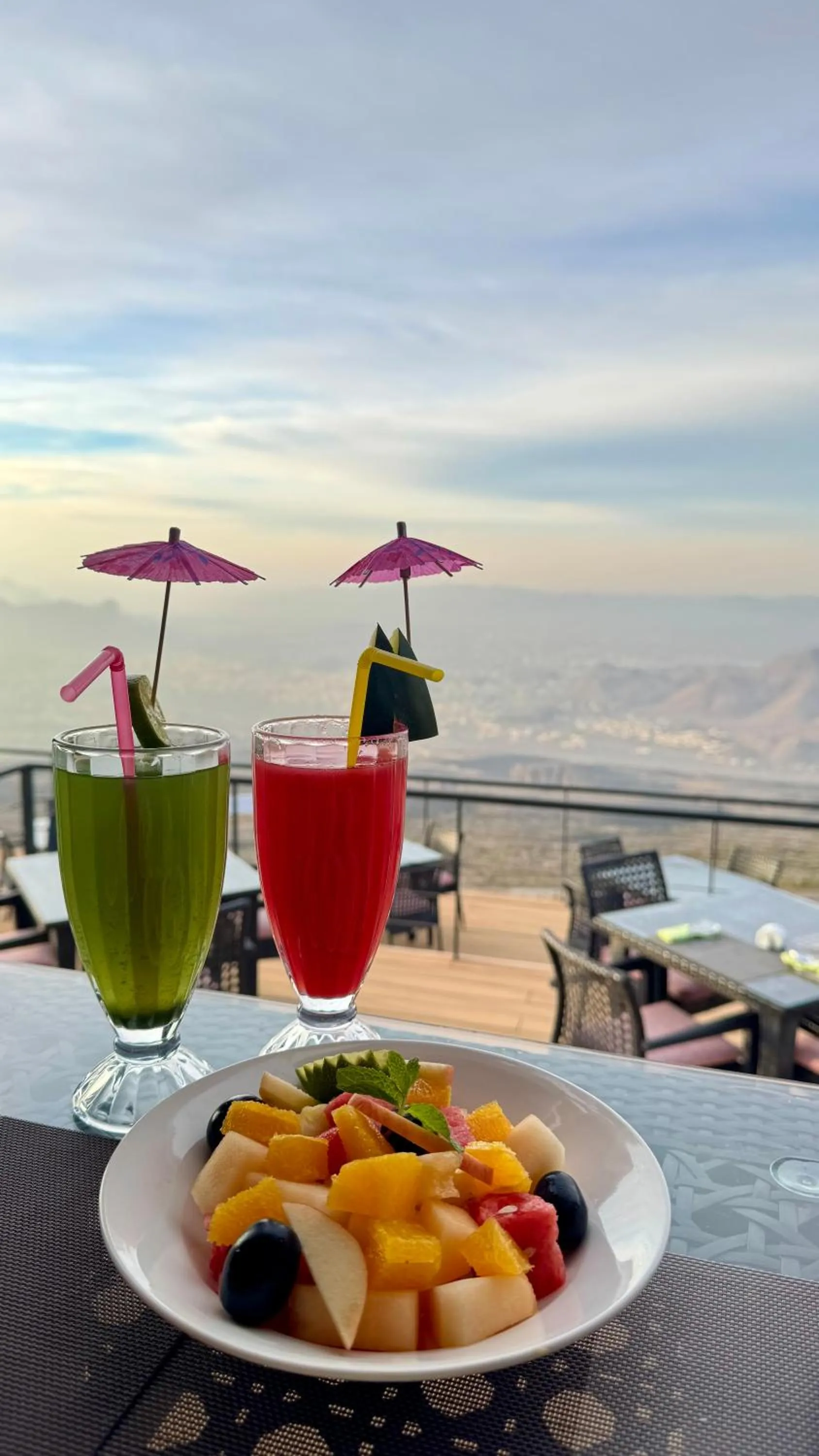 Food and drinks in The View