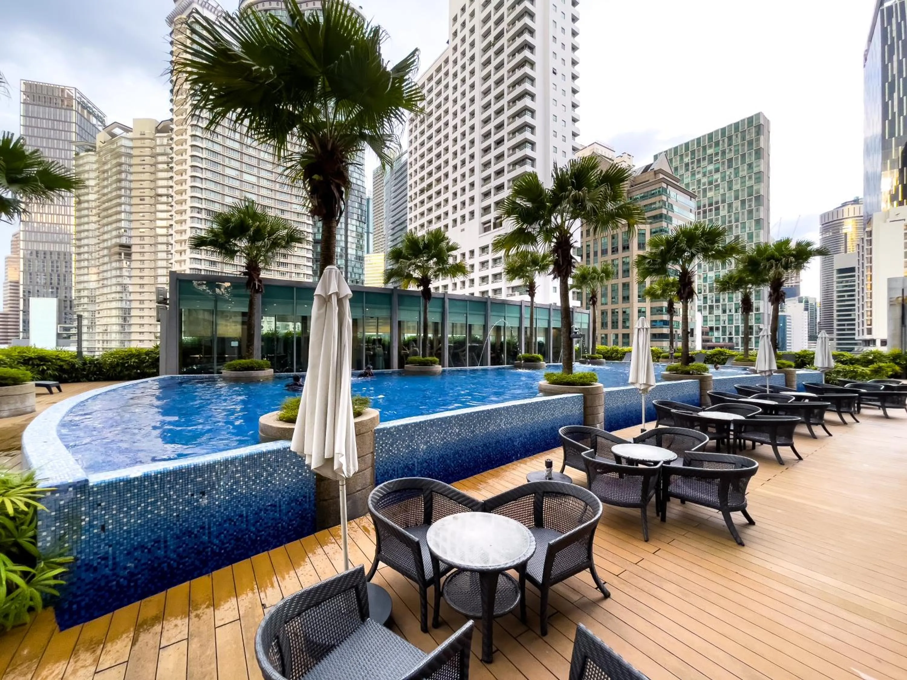 Swimming pool in Vortex Suites KLCC by Wakely Kuala Lumpur