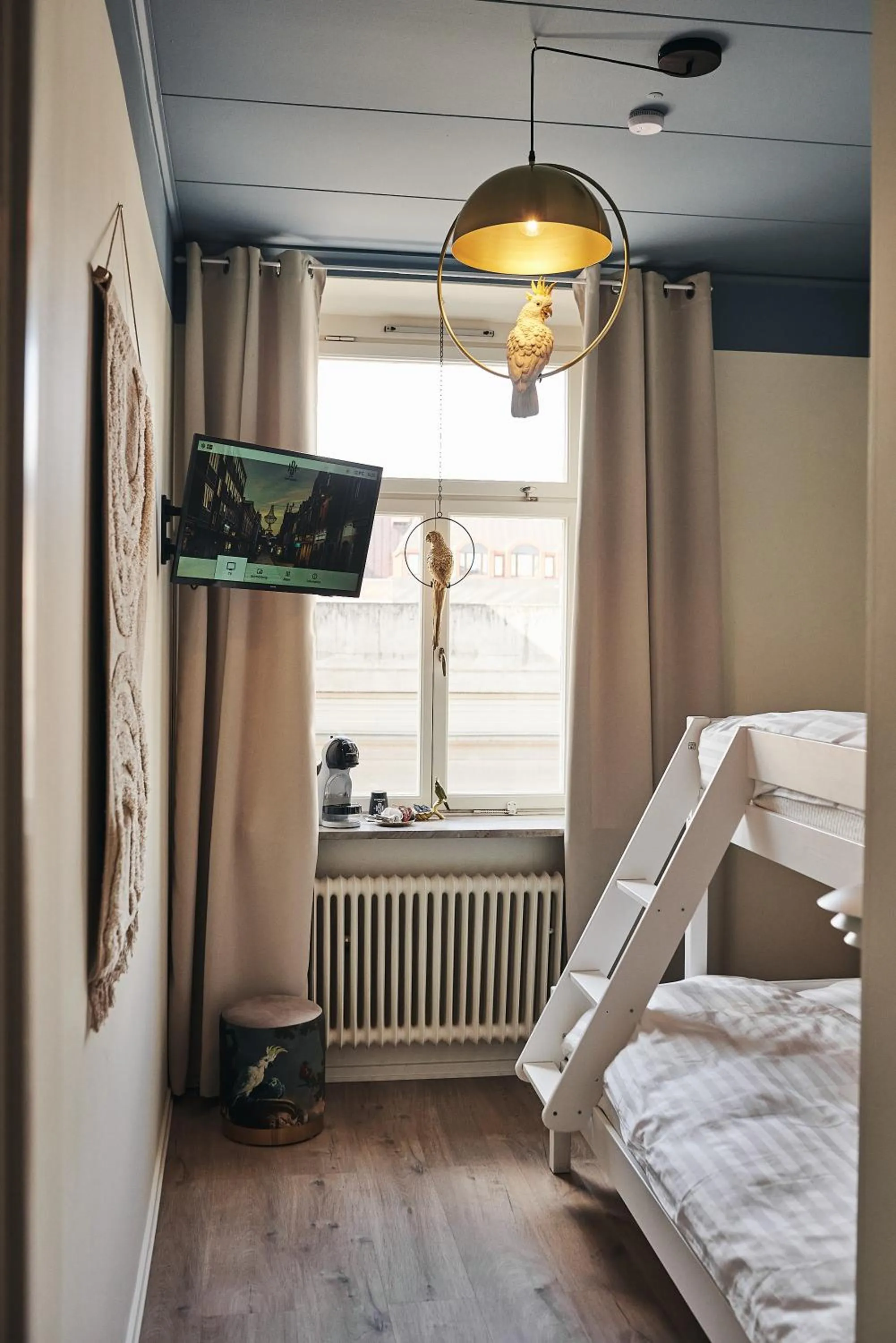 Photo of the whole room, Bed in Hotell Slottsgatan