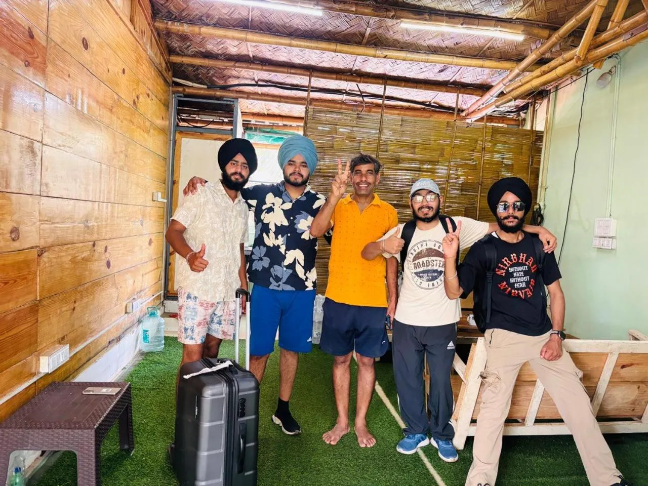 People in Jeet hostel and Stay Rooms