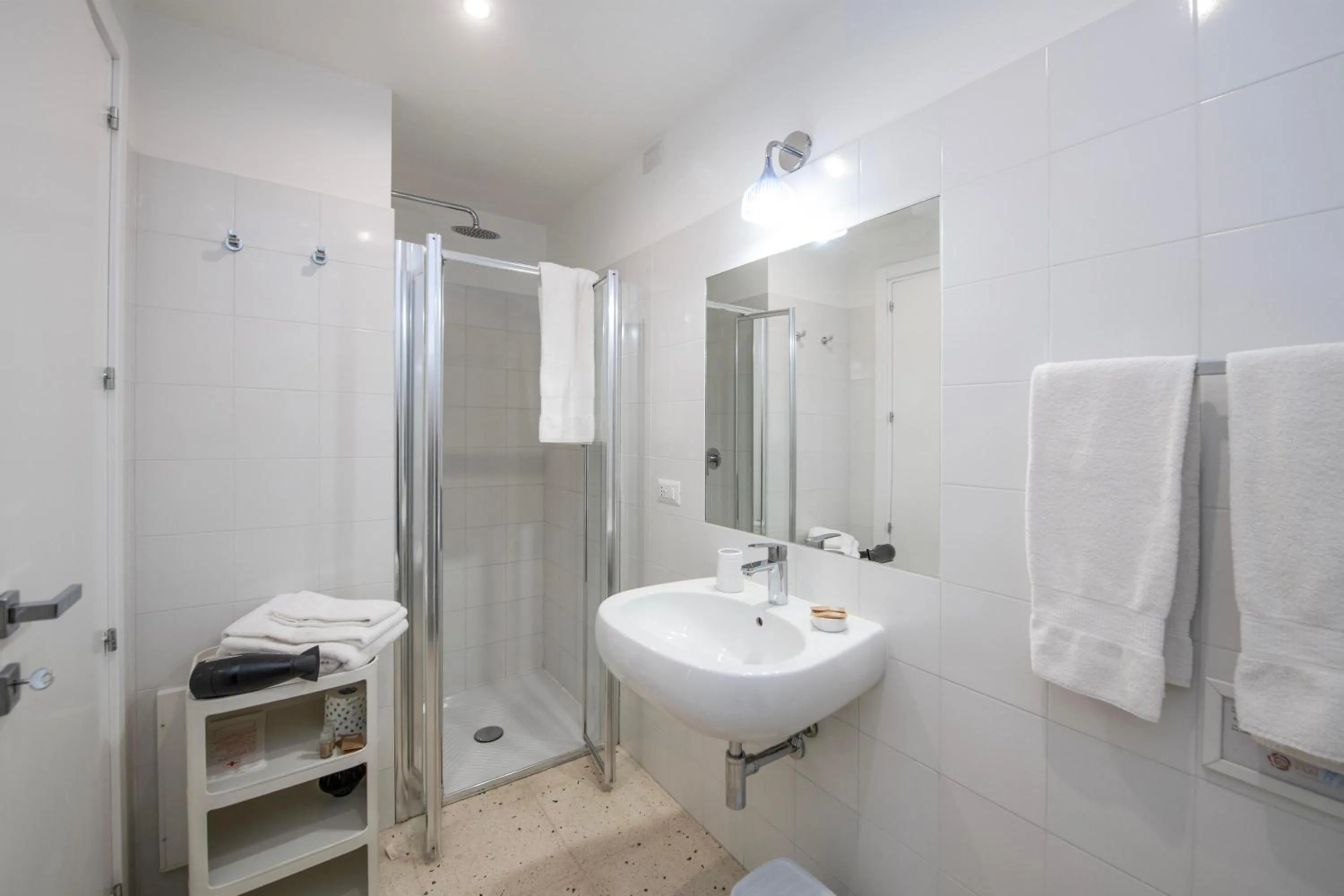 Shower in Masseria Agriturismo Faresalento