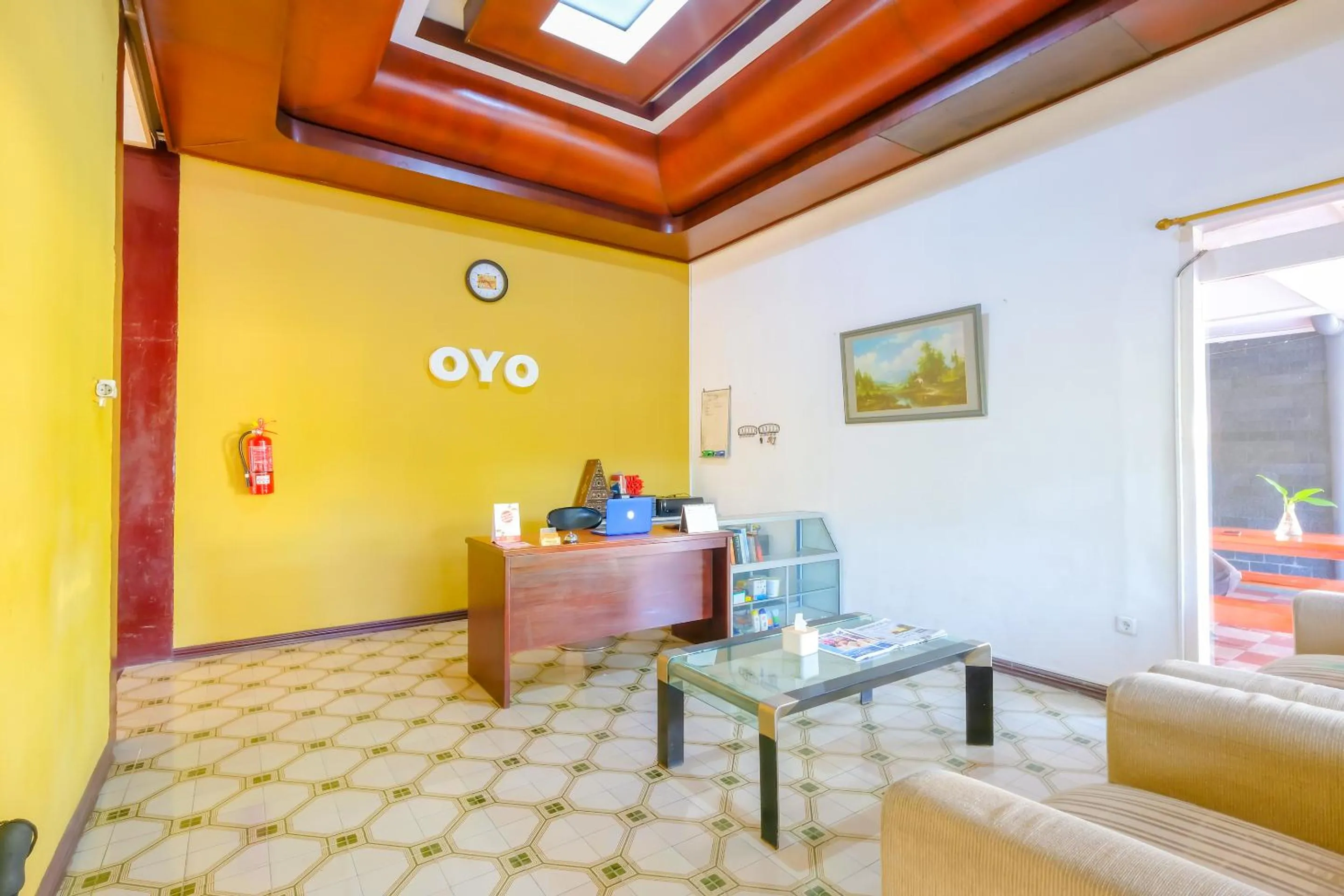 Lobby or reception, Lobby/Reception in OYO 1206 Lombok Guest House