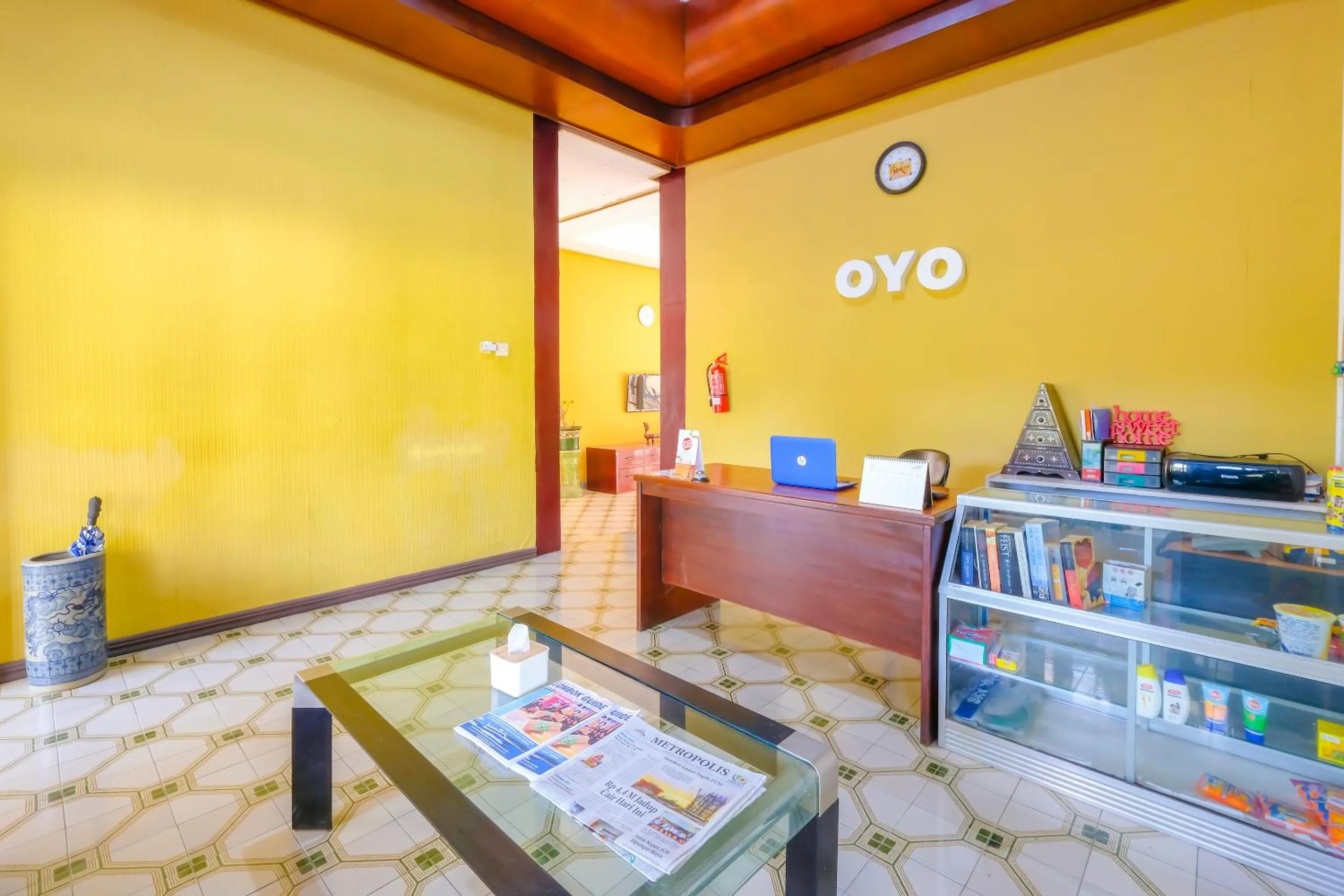 Lobby or reception, Lobby/Reception in OYO 1206 Lombok Guest House