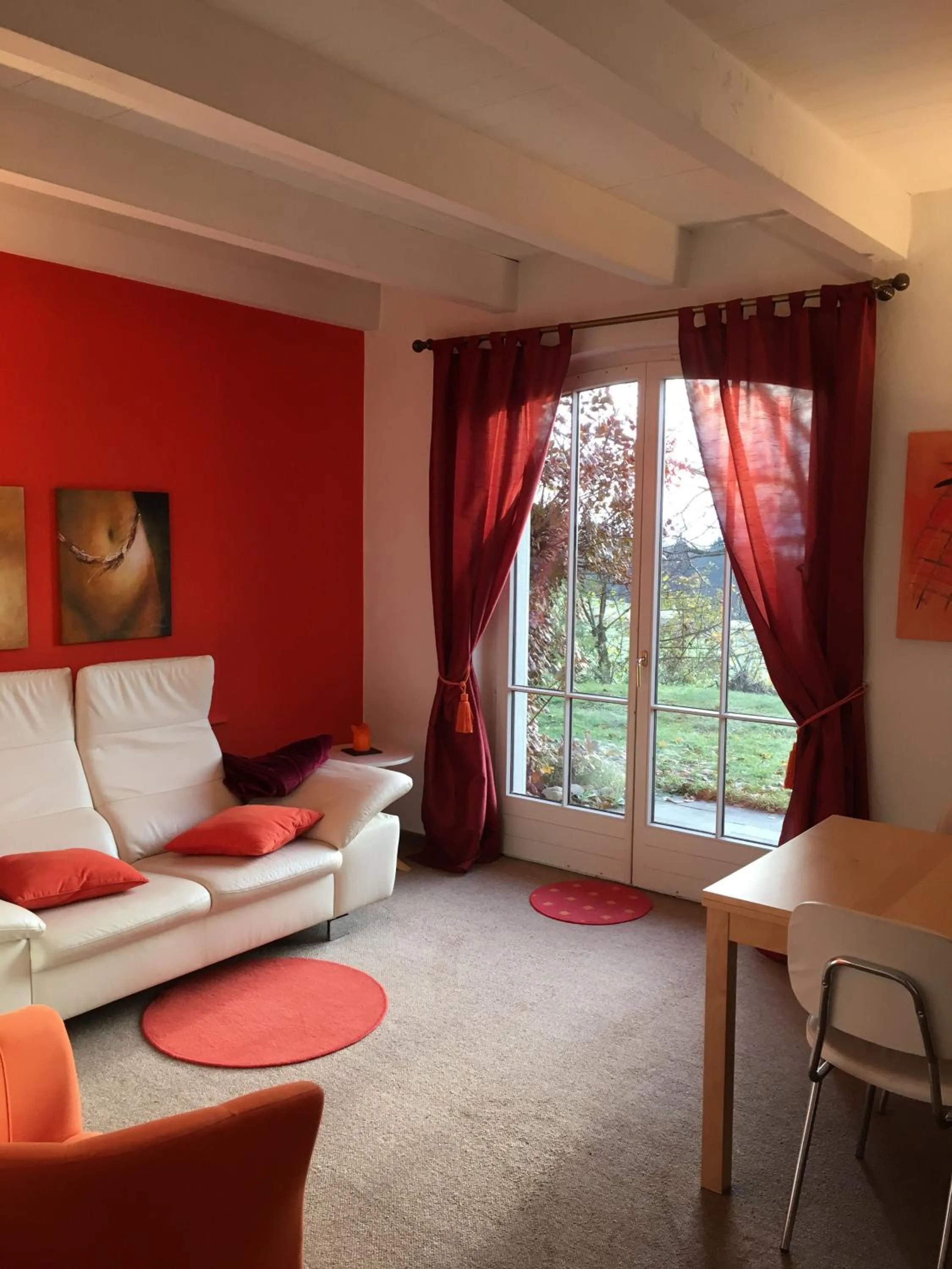 Photo of the whole room in B&B Pension Marina