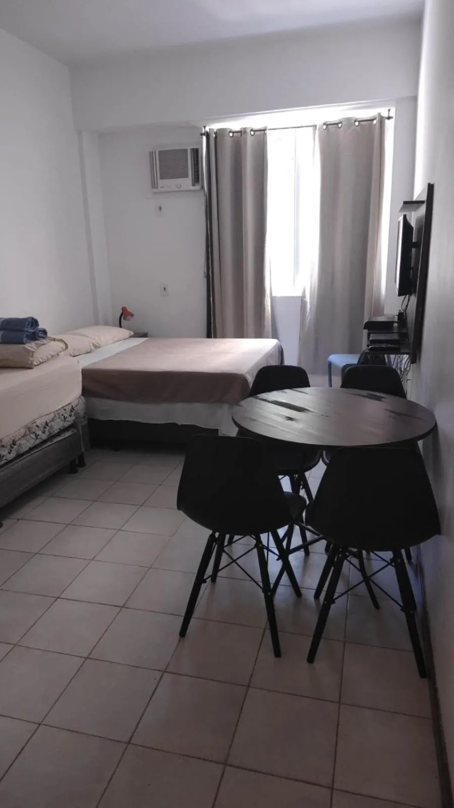 Bed in Copacabana Studio One