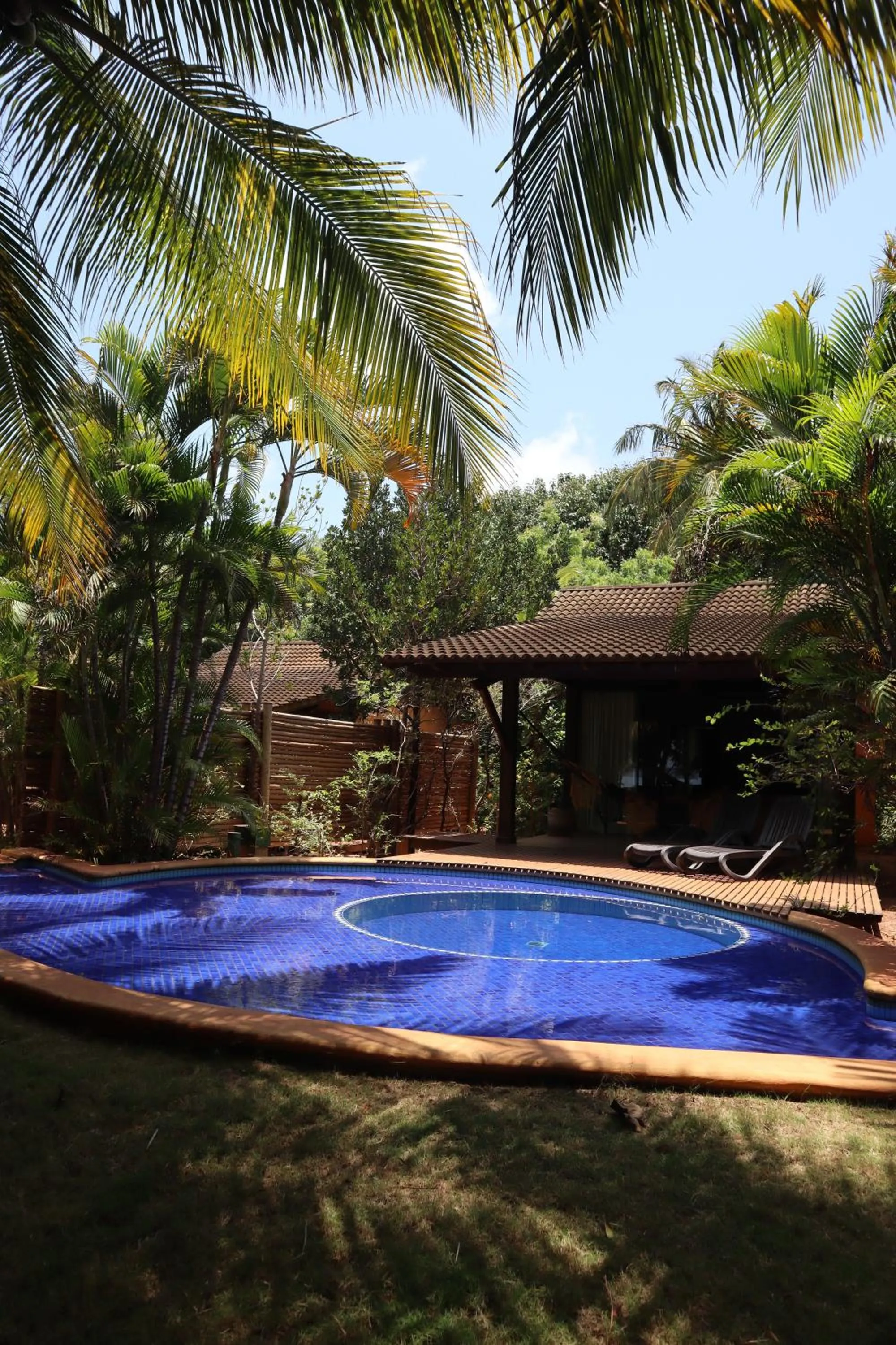 Swimming pool in Bupitanga Hotel