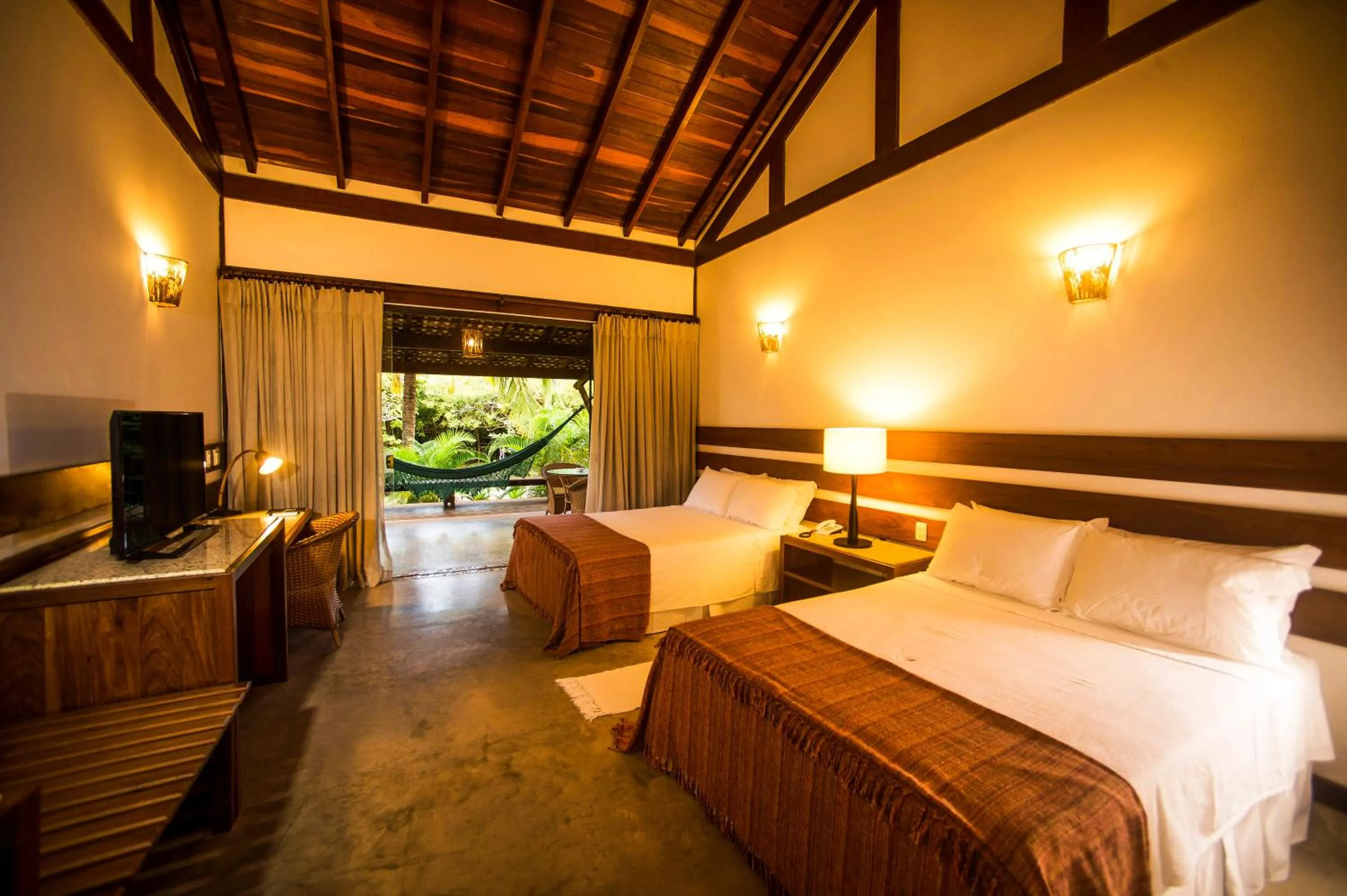 Photo of the whole room, Bed in Bupitanga Hotel