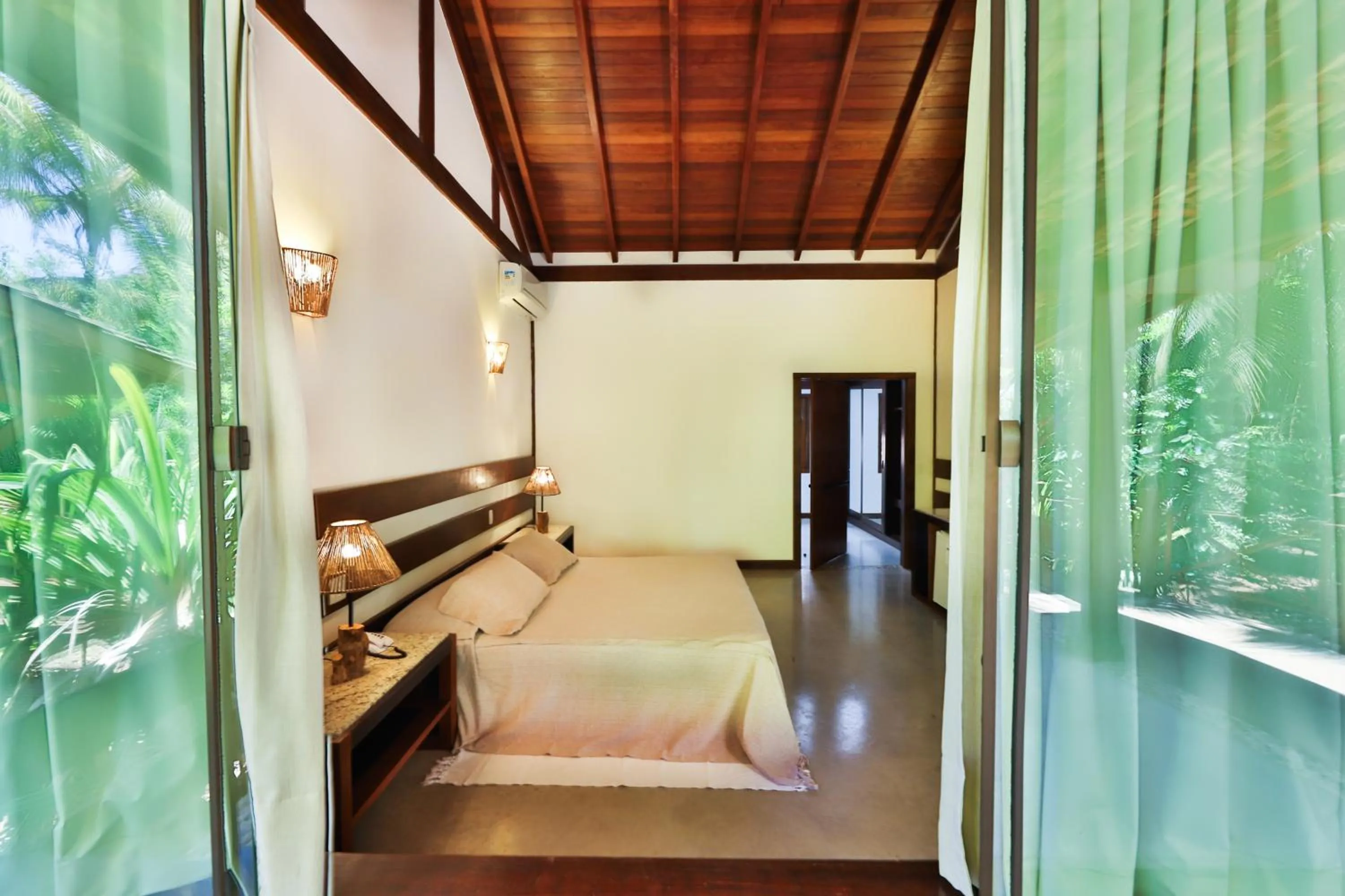 Bed in Bupitanga Hotel