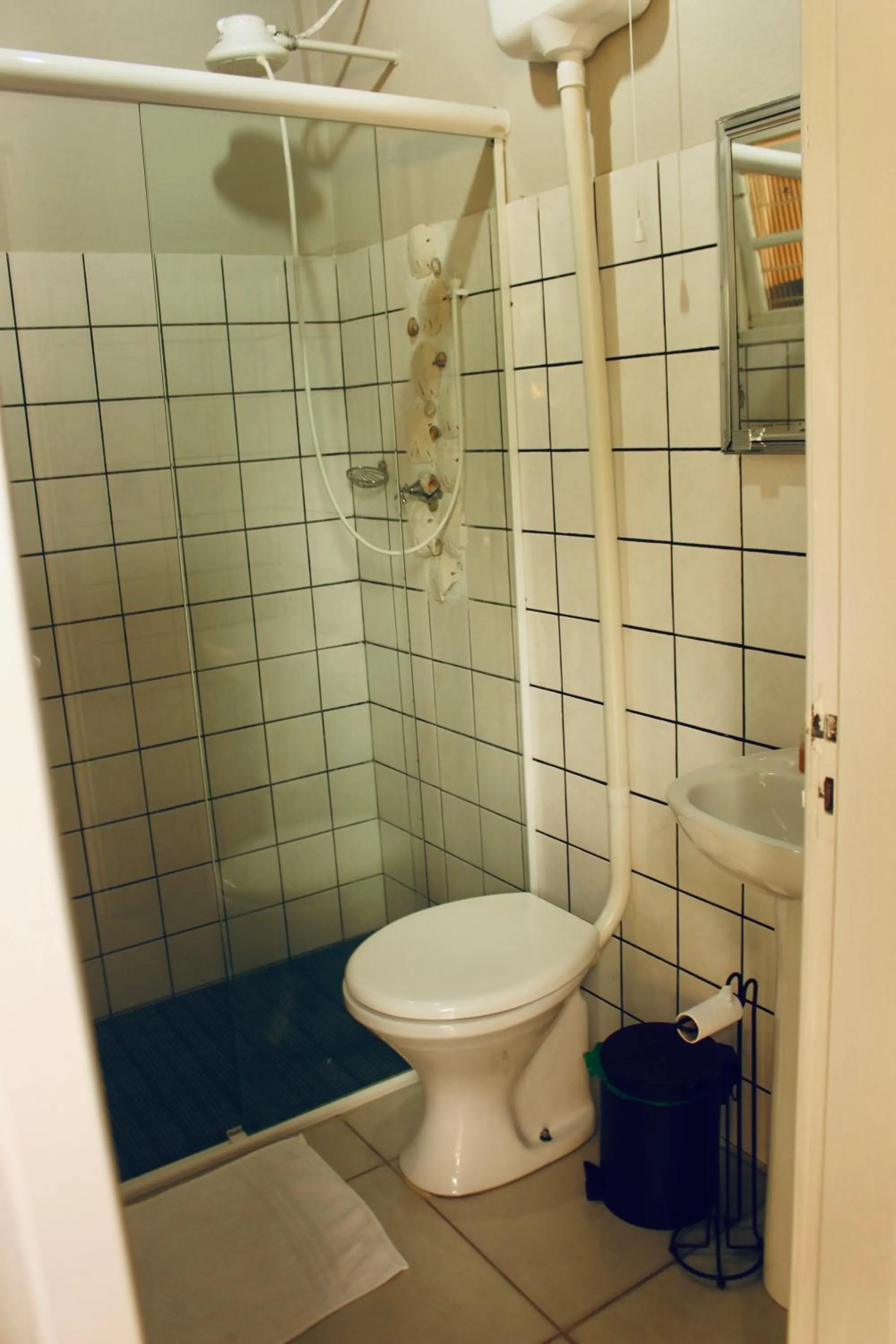 Shower in Casa dos Açores B&B