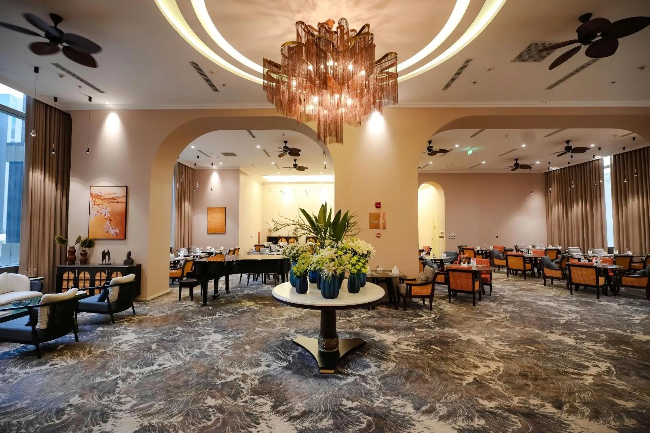 Restaurant/places to eat in Epic Tower Swiss-Belresidences Hanoi