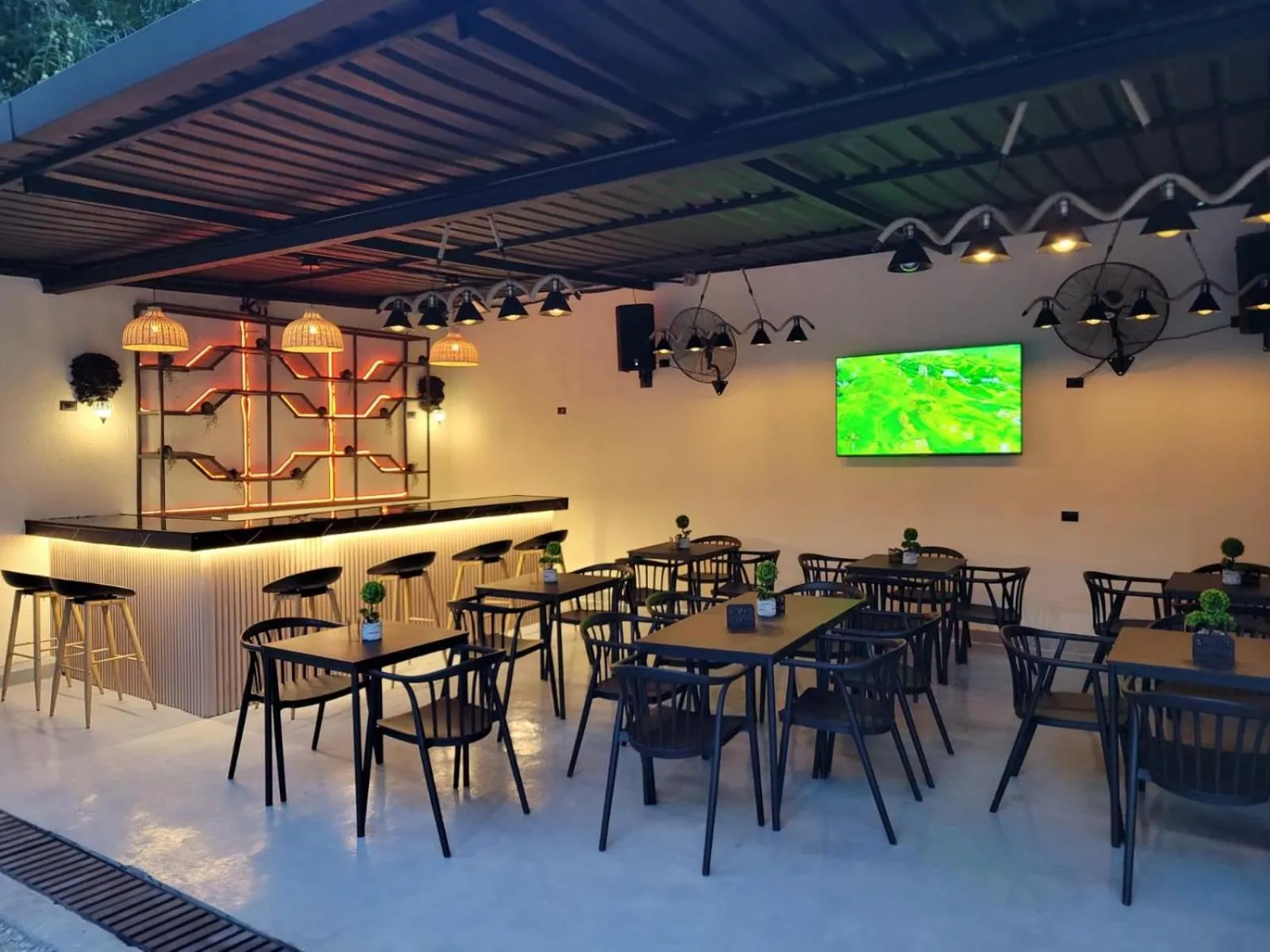 Lounge or bar in Solmi Rooms