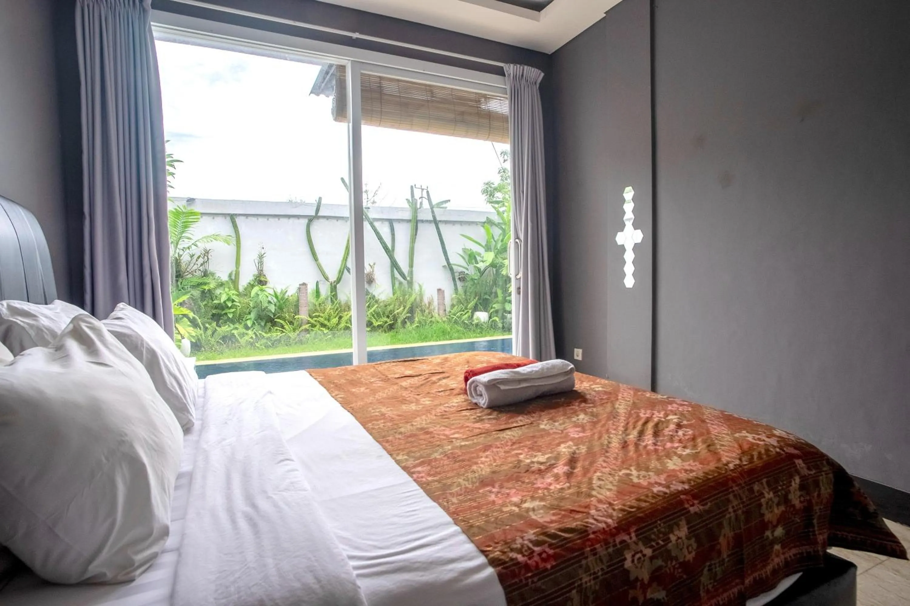 Bed in Villa Blue Margarita Canggu
