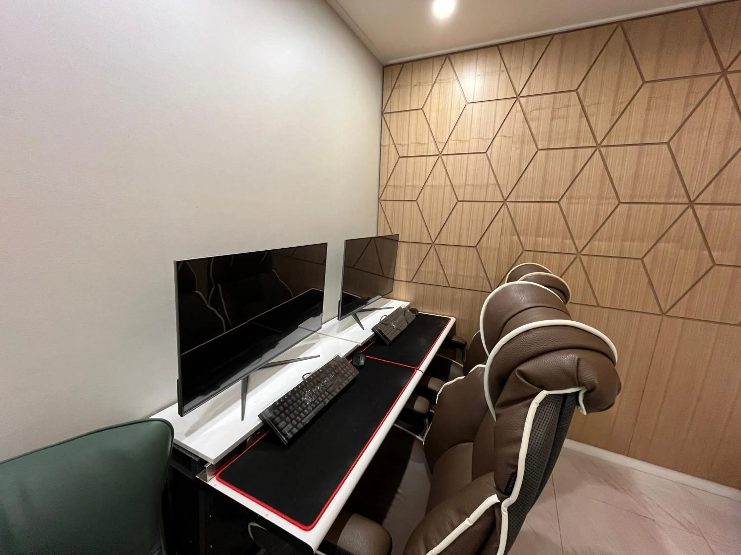 Carlton Hotel Bupyeong