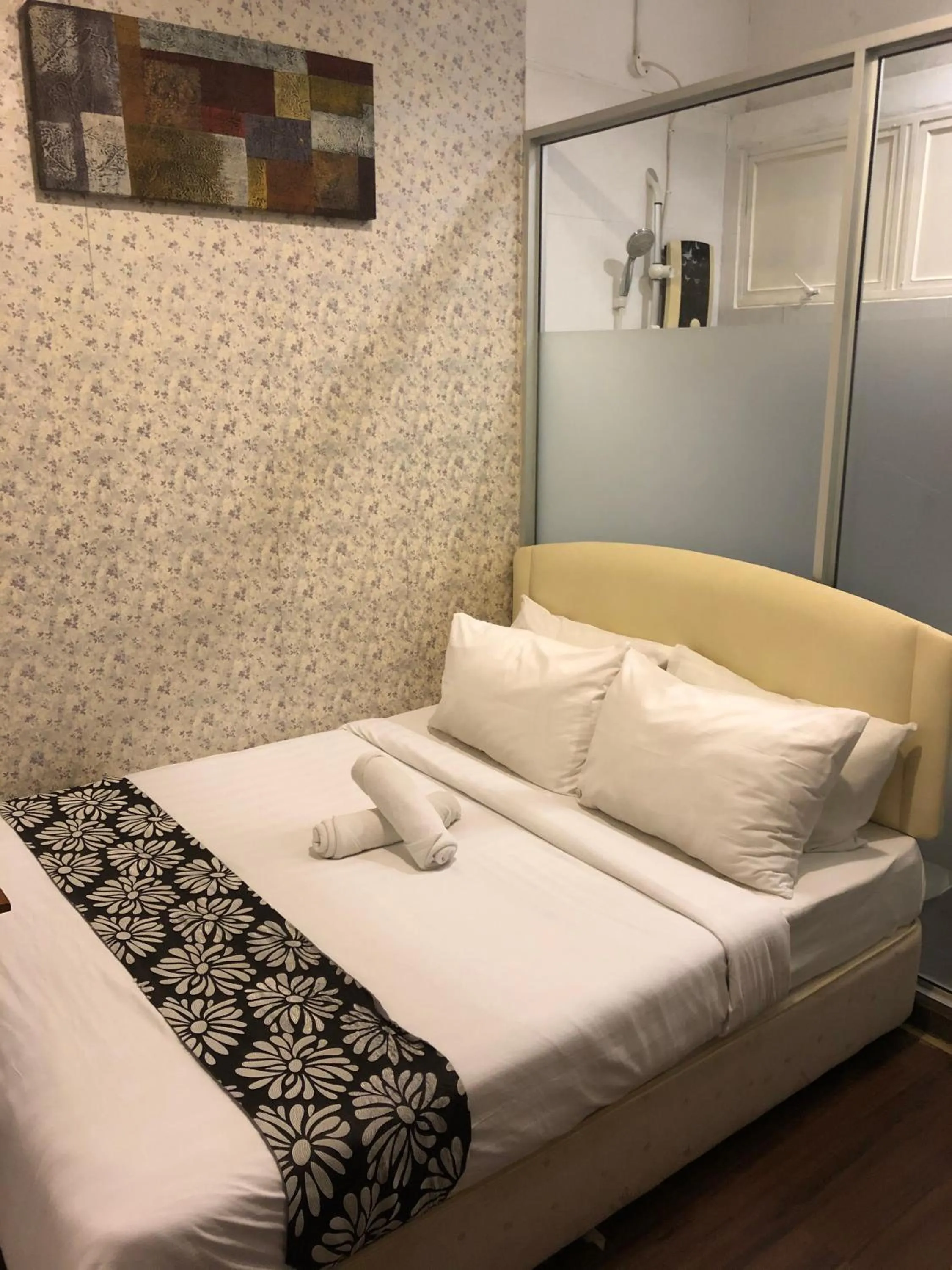 Bed in Woodpecker Lodge, Kuching