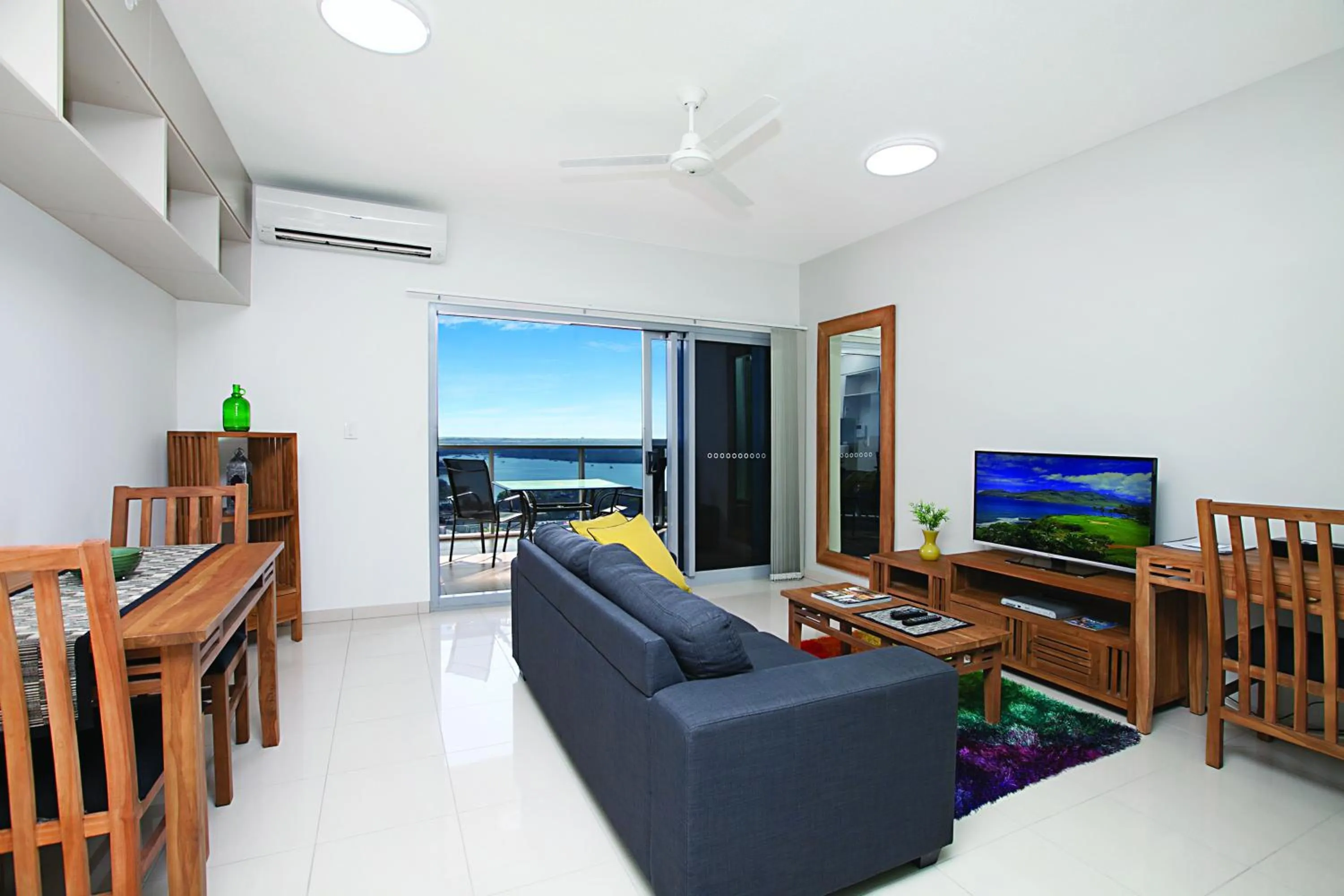 Superior Twin Room in Ramada Suites by Wyndham Zen Quarter Darwin