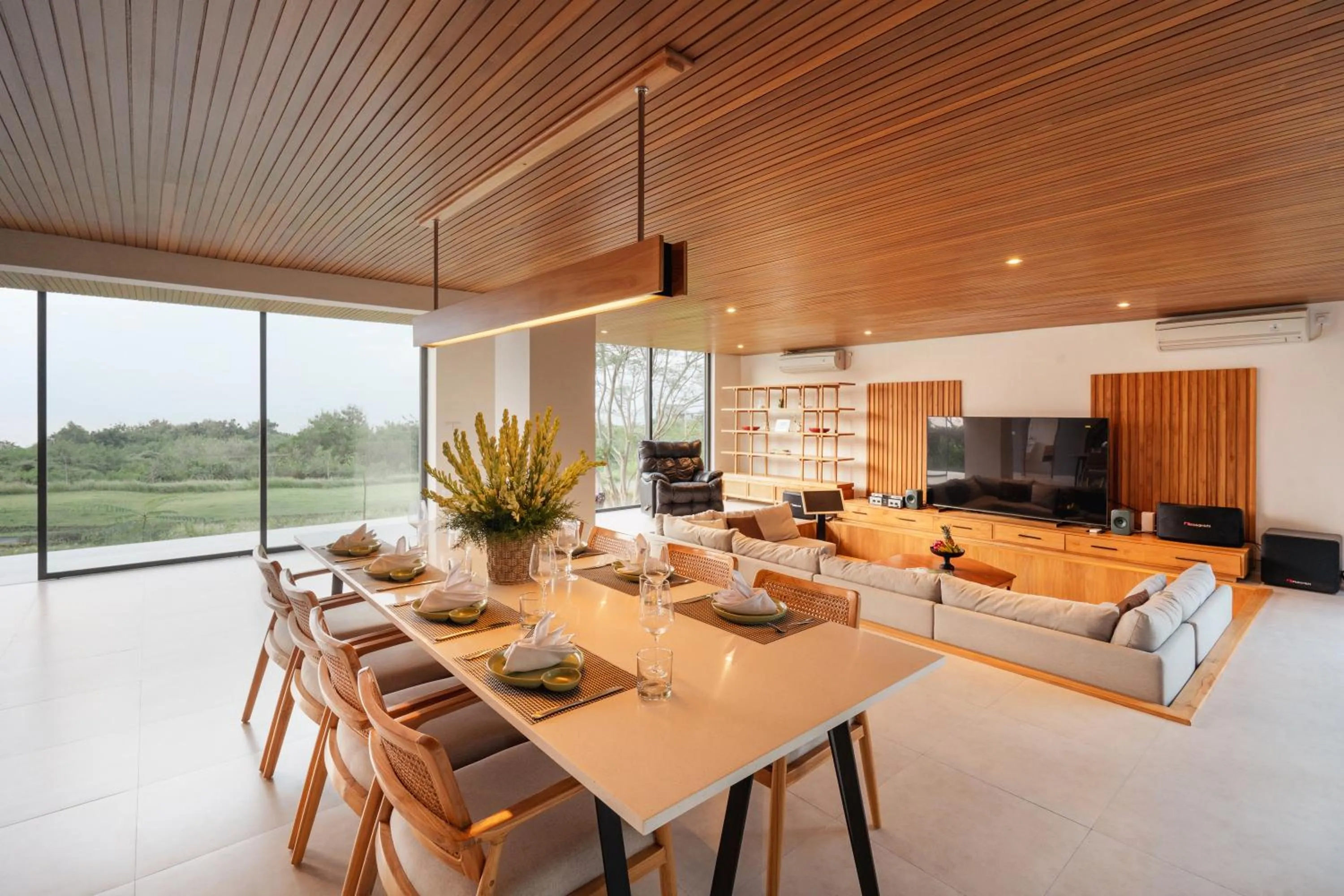 Living room in Villa Avocagolf Uluwatu by Nakula