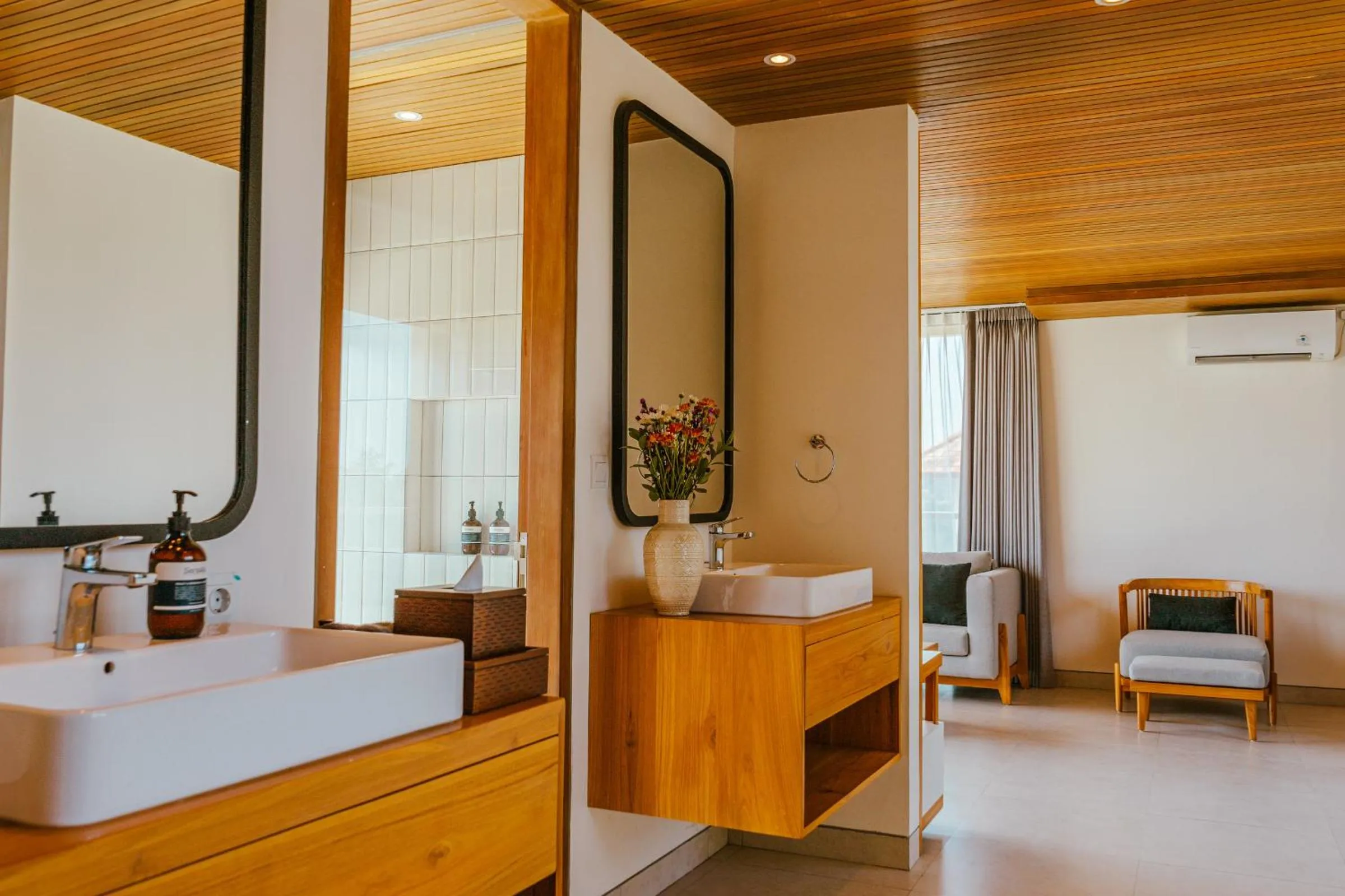 Seating area, Bed in Villa Avocagolf Uluwatu by Nakula