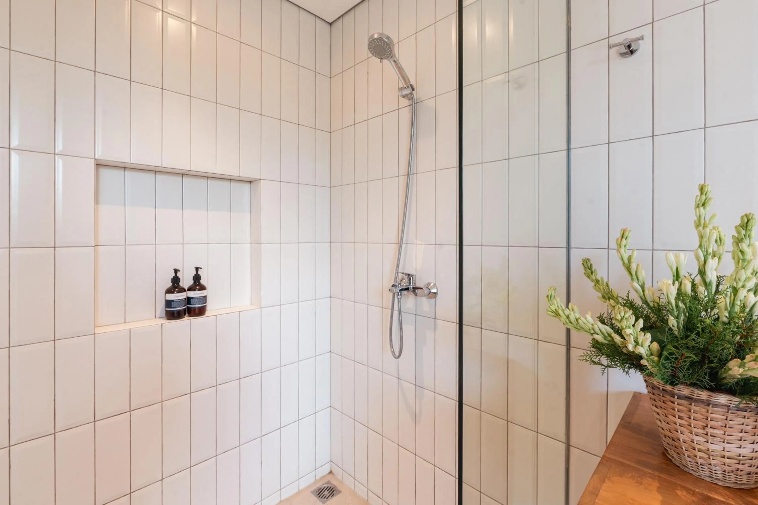 Shower in Villa Avocagolf Uluwatu by Nakula