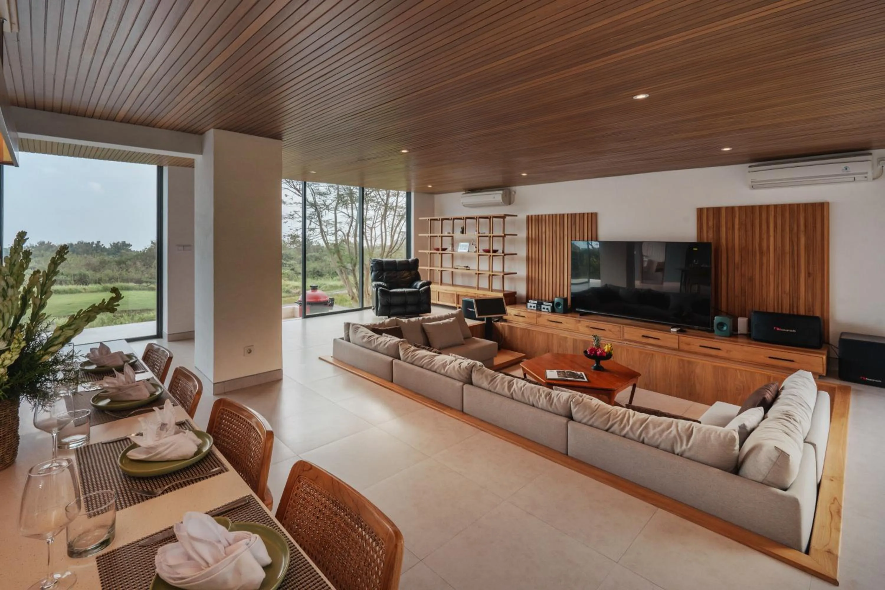 Living room in Villa Avocagolf Uluwatu by Nakula