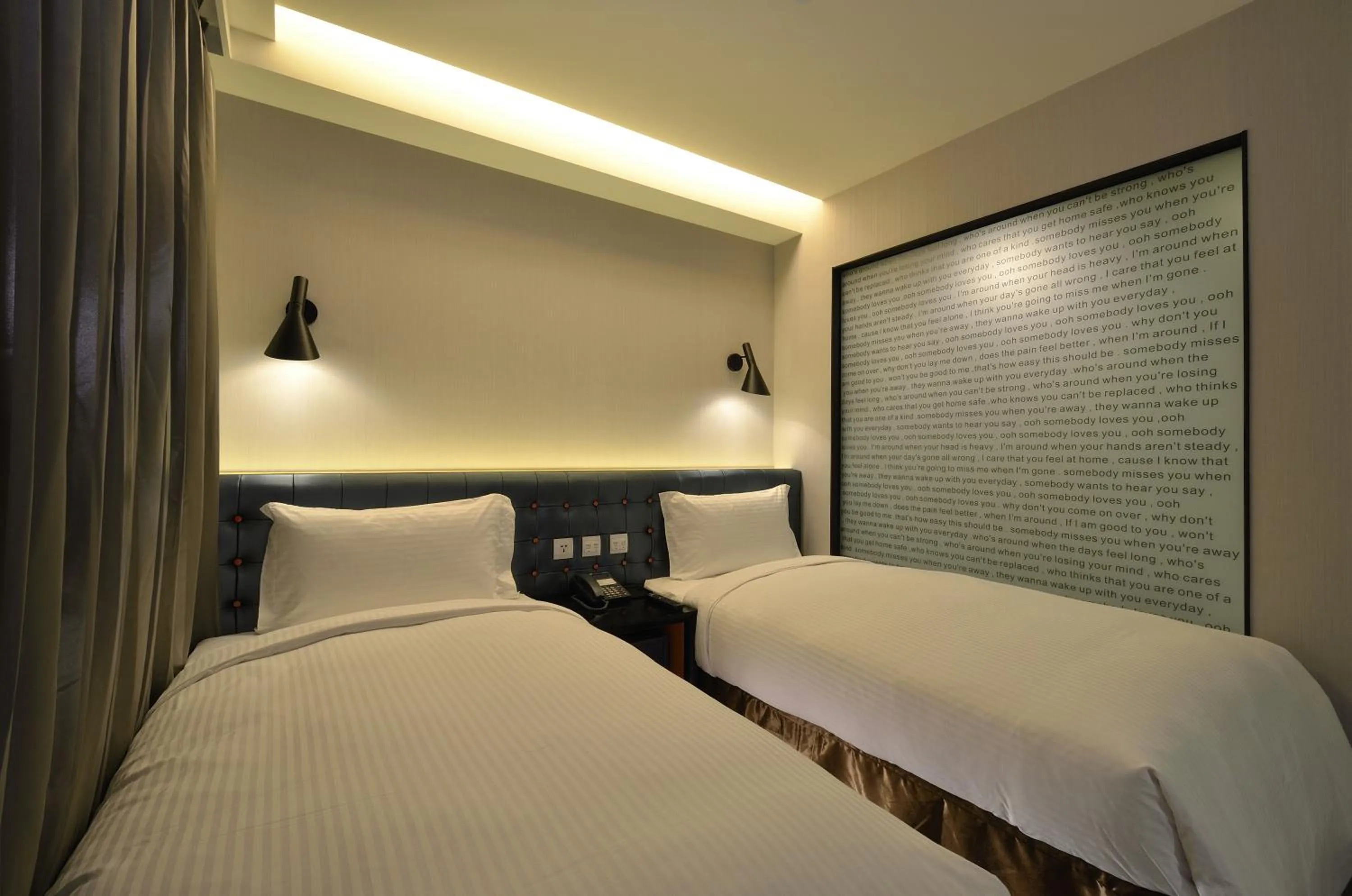 Bed in Stay Hotel - Taichung Yizhong