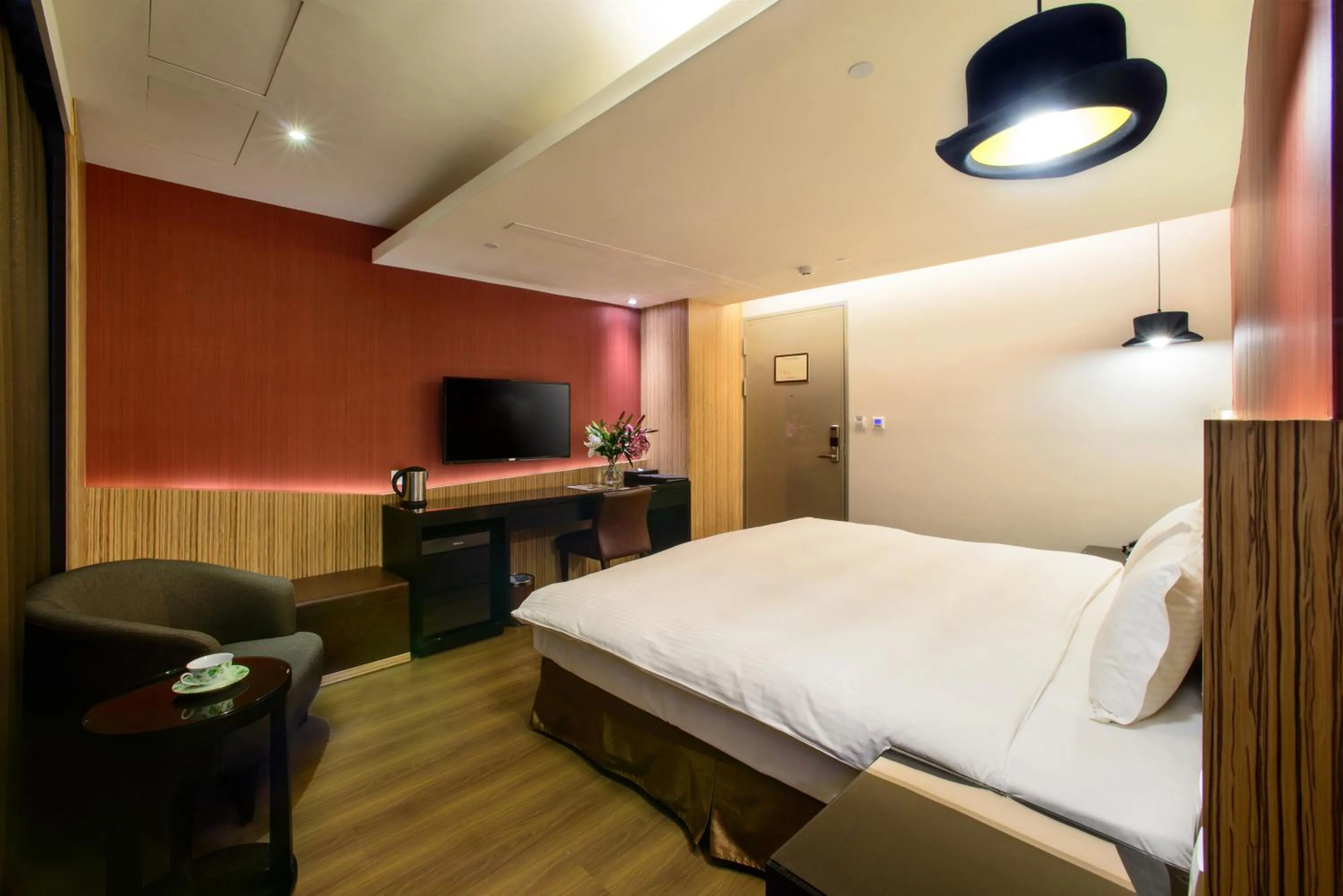 Photo of the whole room, Bed in Stay Hotel - Taichung Yizhong