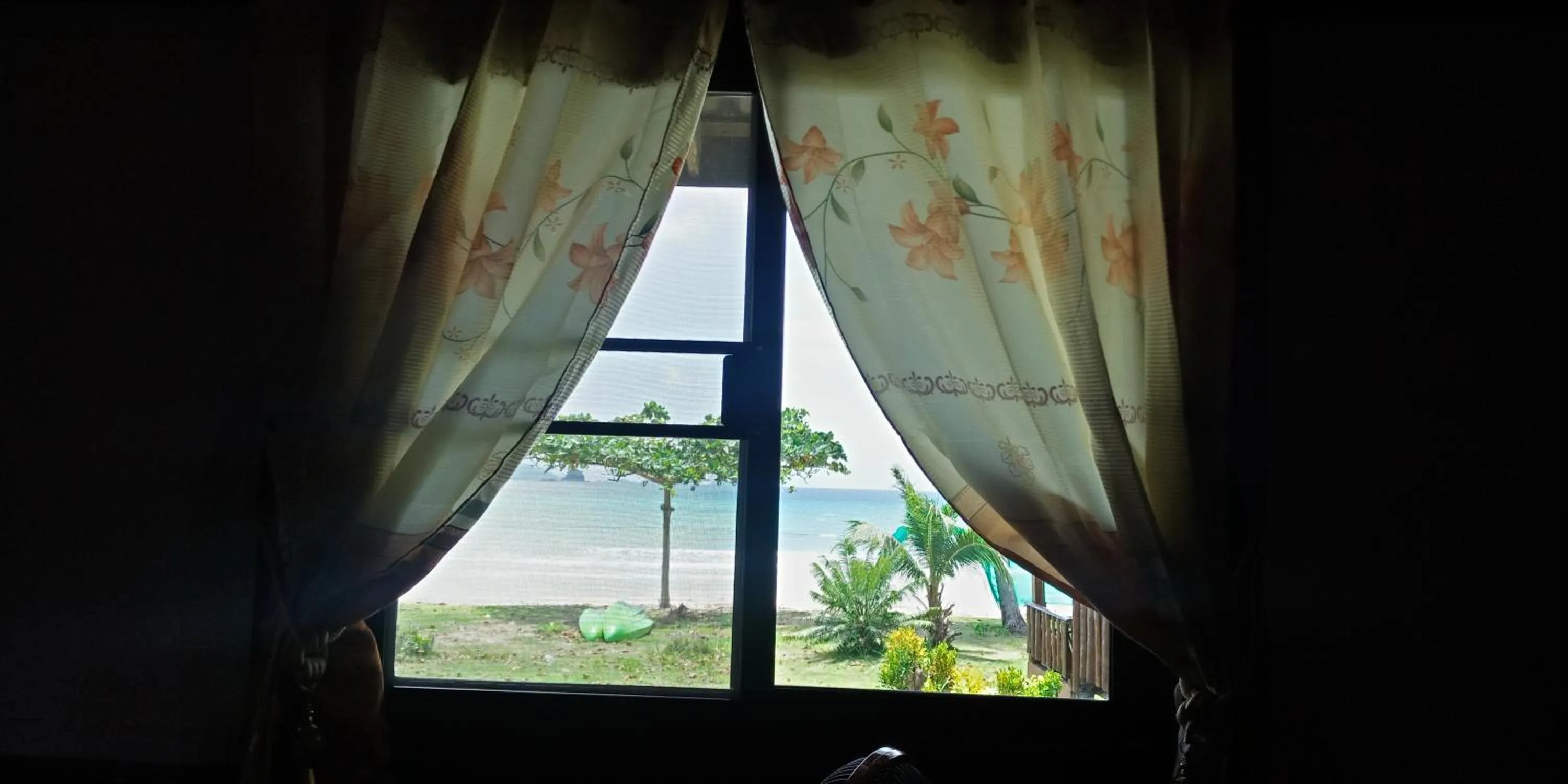 Photo of the whole room in Happy Days Resort