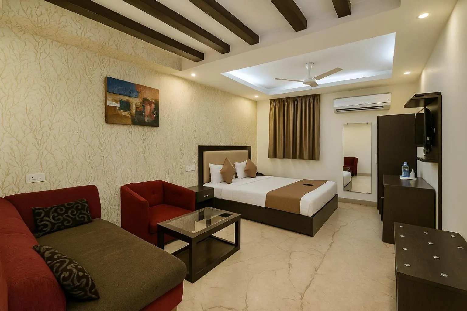 Bed in Hotel Kingston Park, Karol Bagh, New Delhi - 2 Mins from Metro