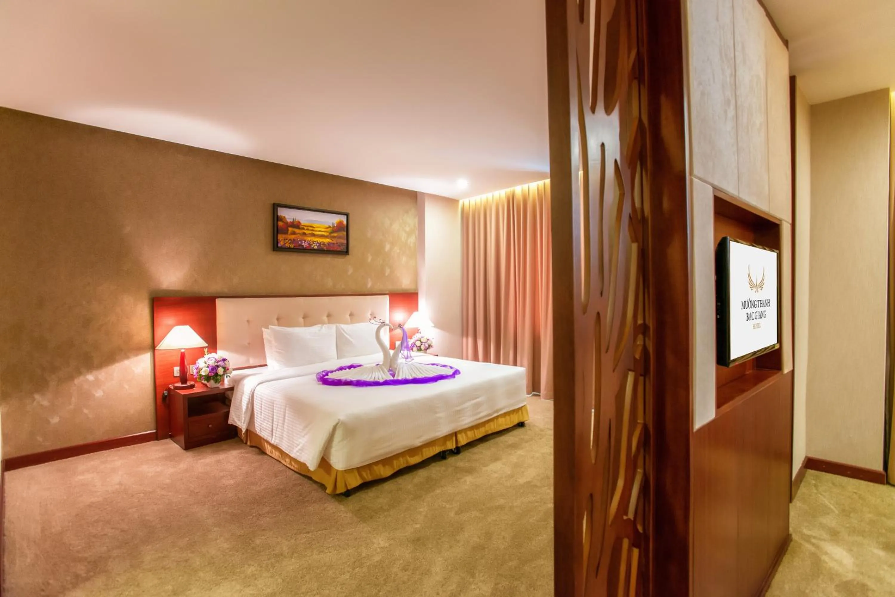 Living room, Bed in Muong Thanh Grand Bac Giang Hotel