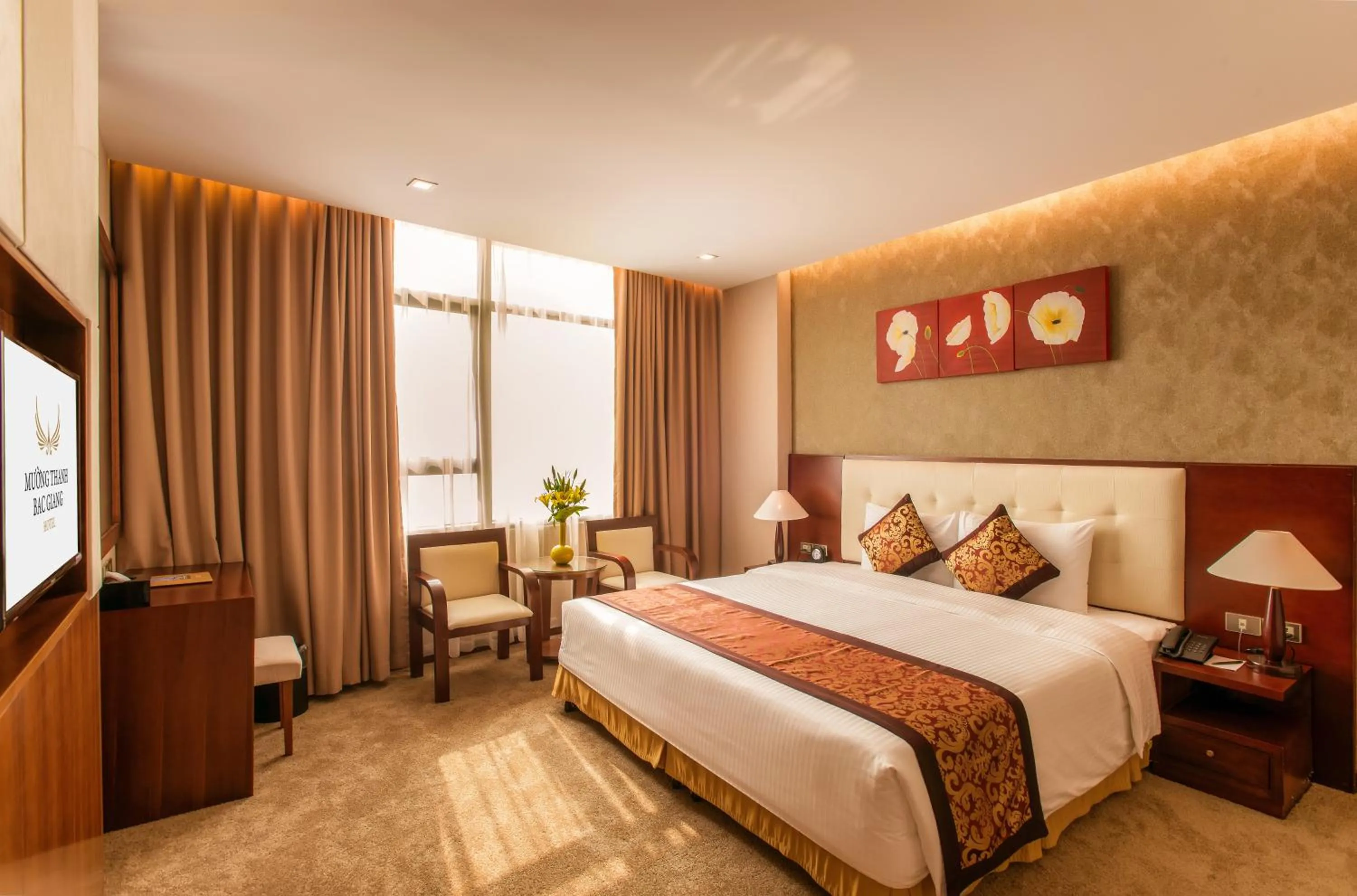 Bedroom, Bed in Muong Thanh Grand Bac Giang Hotel