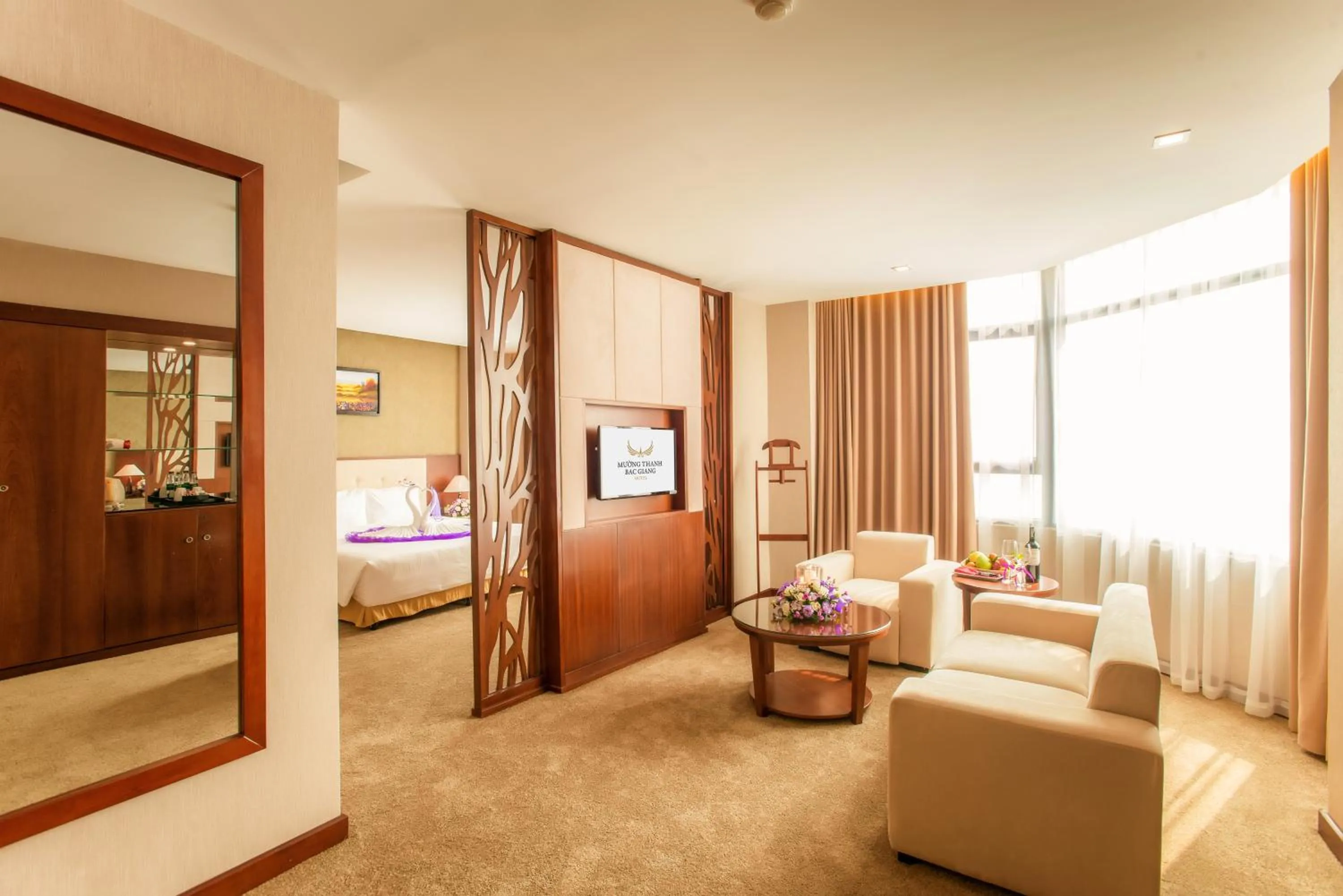 Living room, Bed in Muong Thanh Grand Bac Giang Hotel