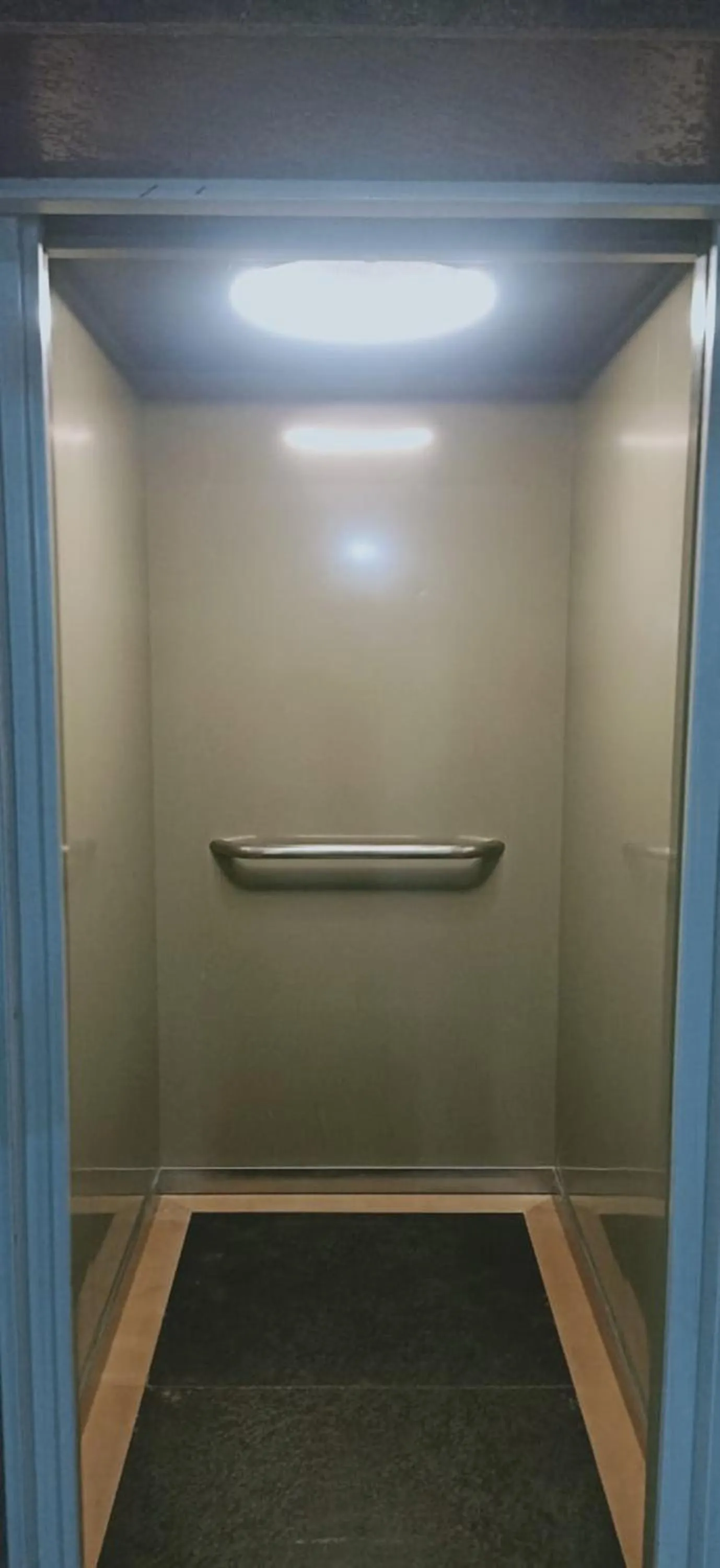 elevator in Pondy Heights - Suites and Studios