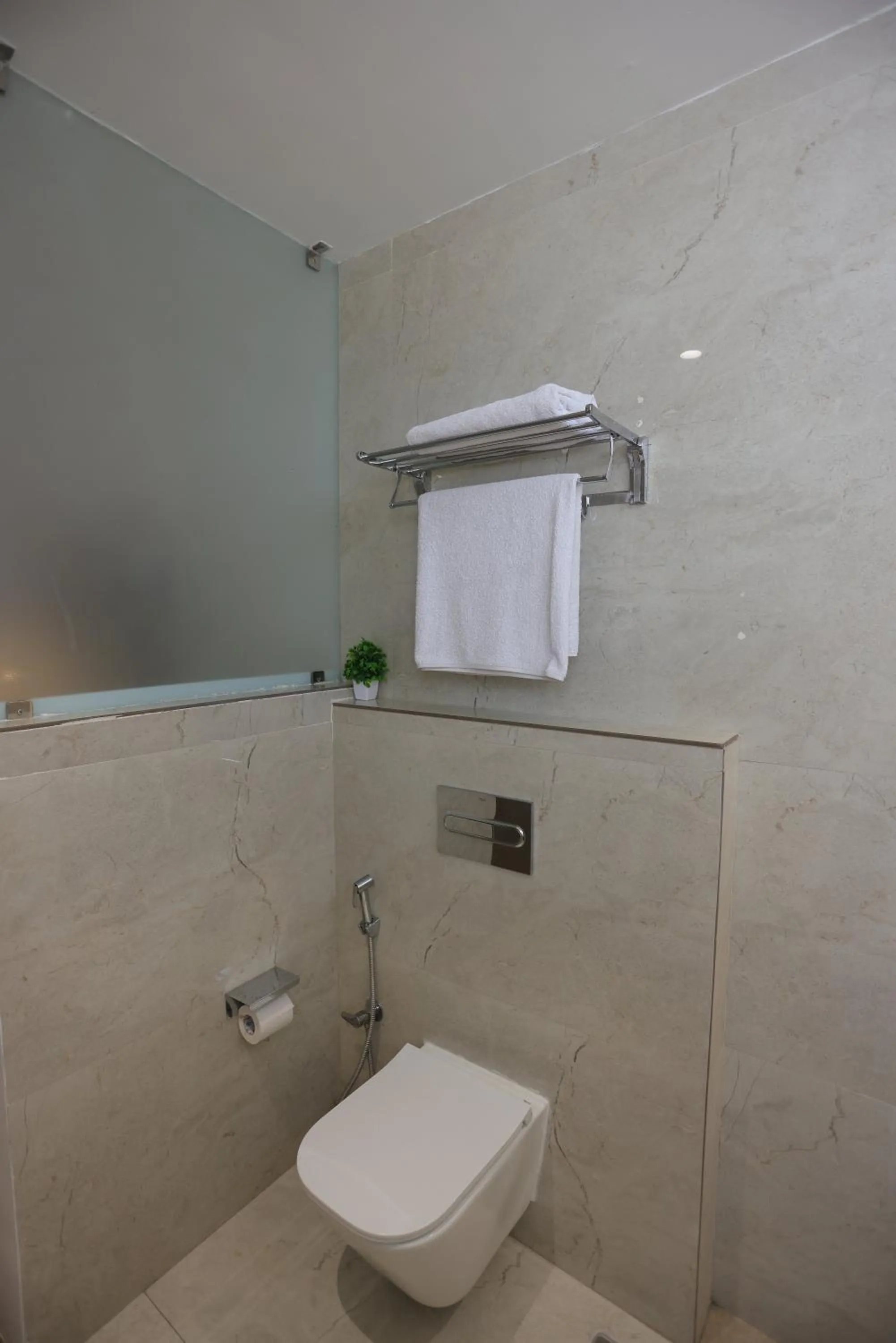 Bathroom in Pondy Heights - Suites and Studios