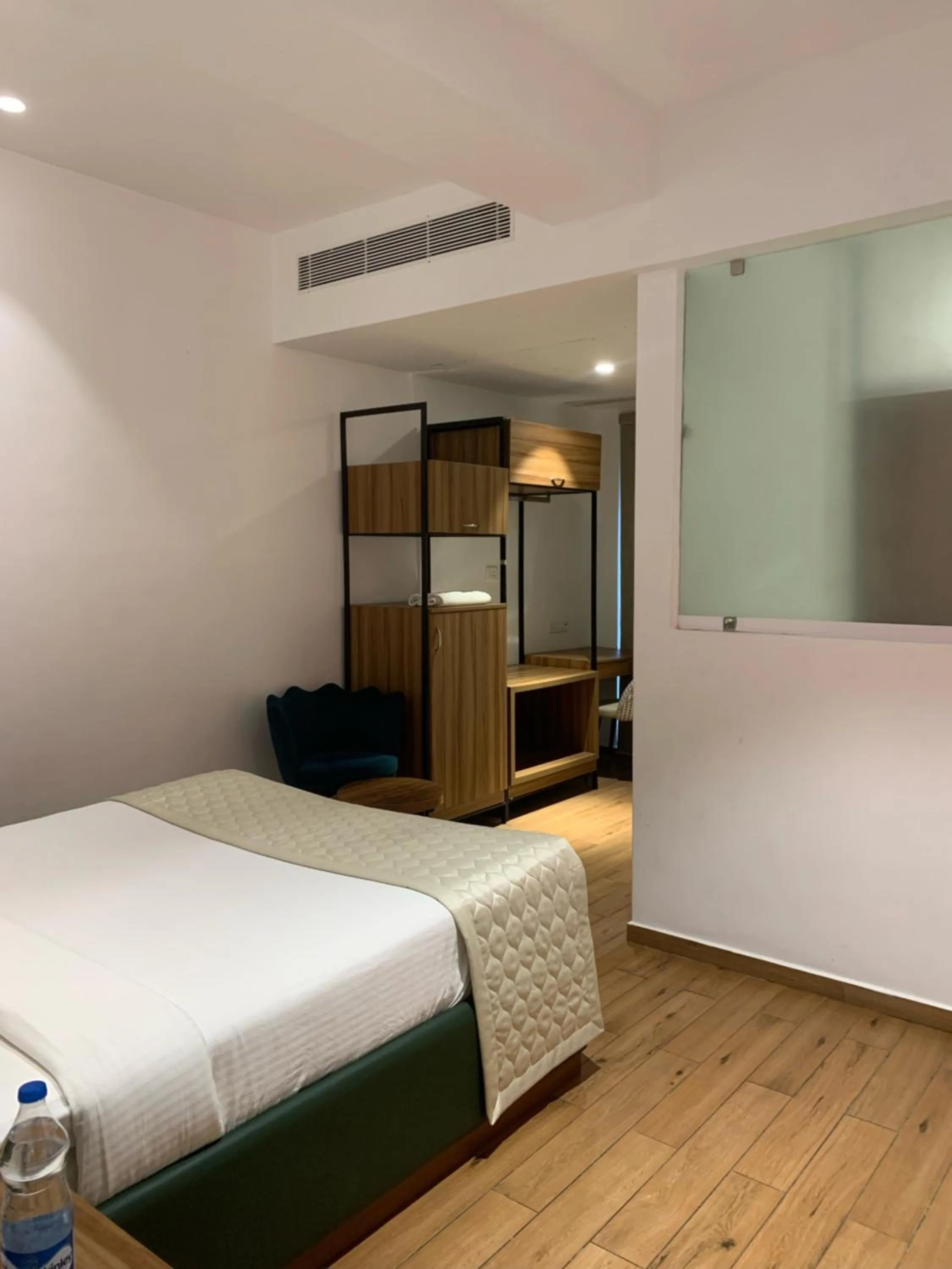 Bedroom in Pondy Heights - Suites and Studios