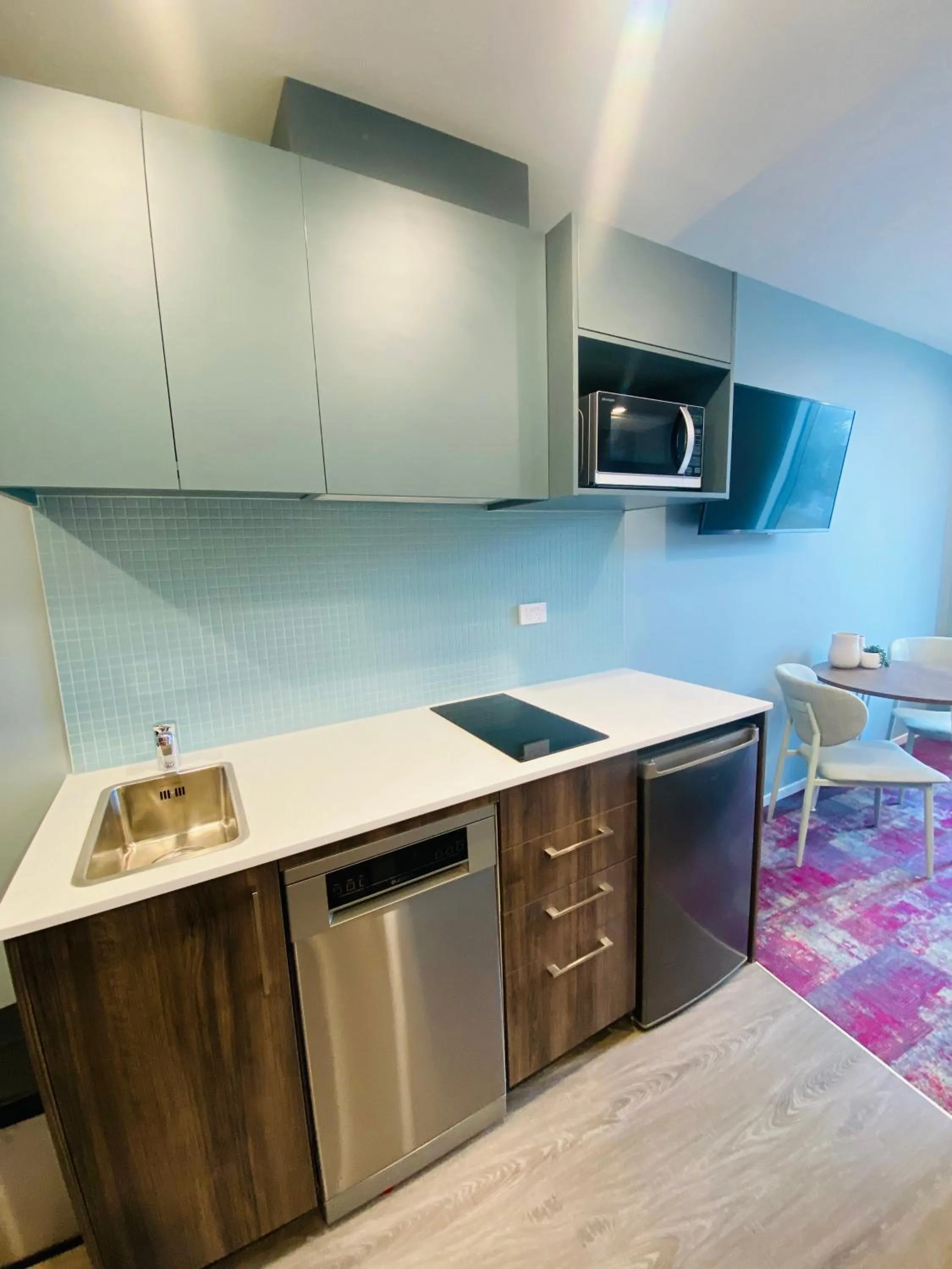 kitchen in La Quinta by Wyndham Parnell Auckland