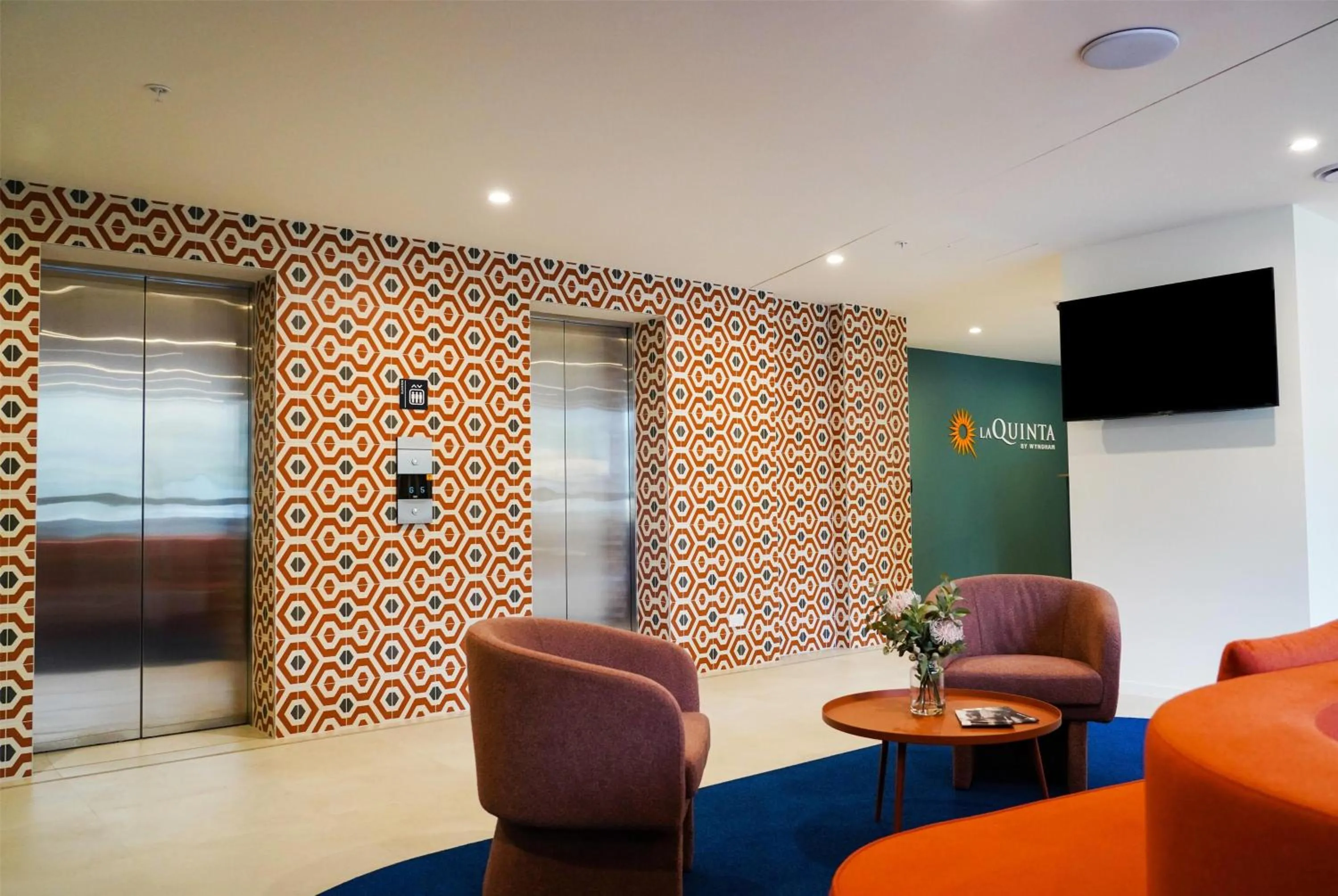 Lobby or reception in La Quinta by Wyndham Parnell Auckland