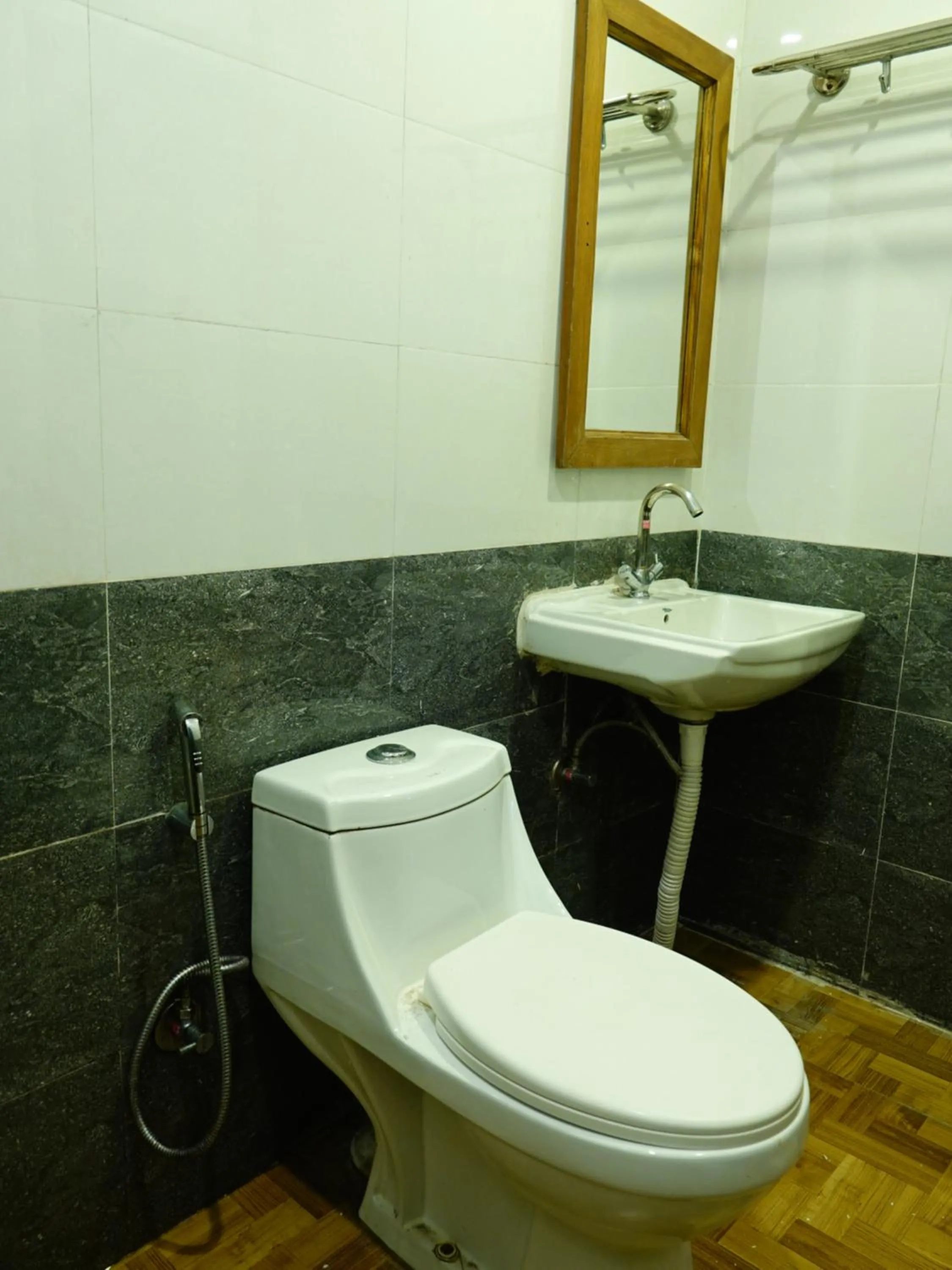 Toilet in Rubystone Mussoorie A Leisure Resort