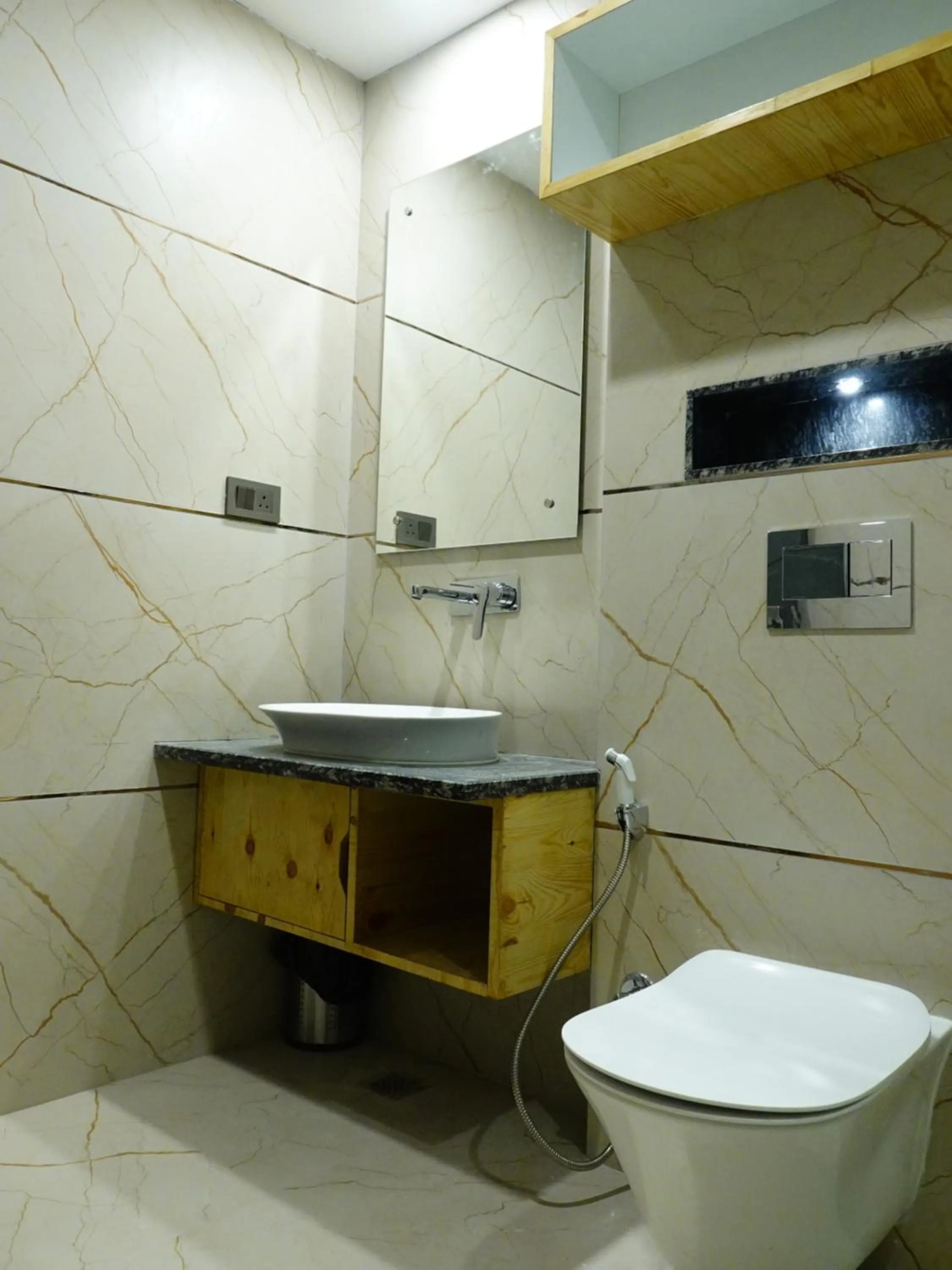 Toilet in Rubystone Mussoorie A Leisure Resort