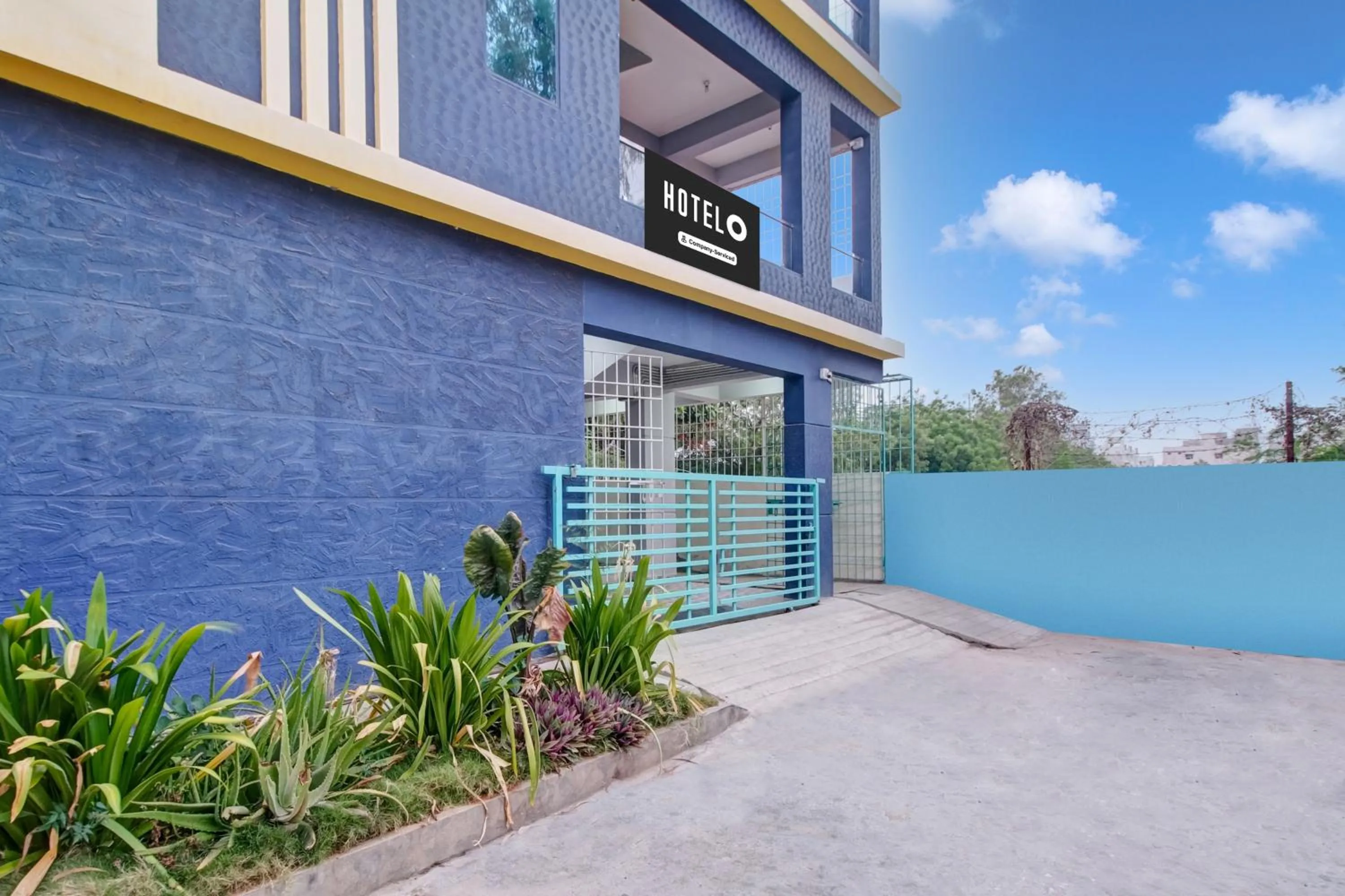 Facade/entrance in Hotel O Amaravathi Road Annapurna Nagar