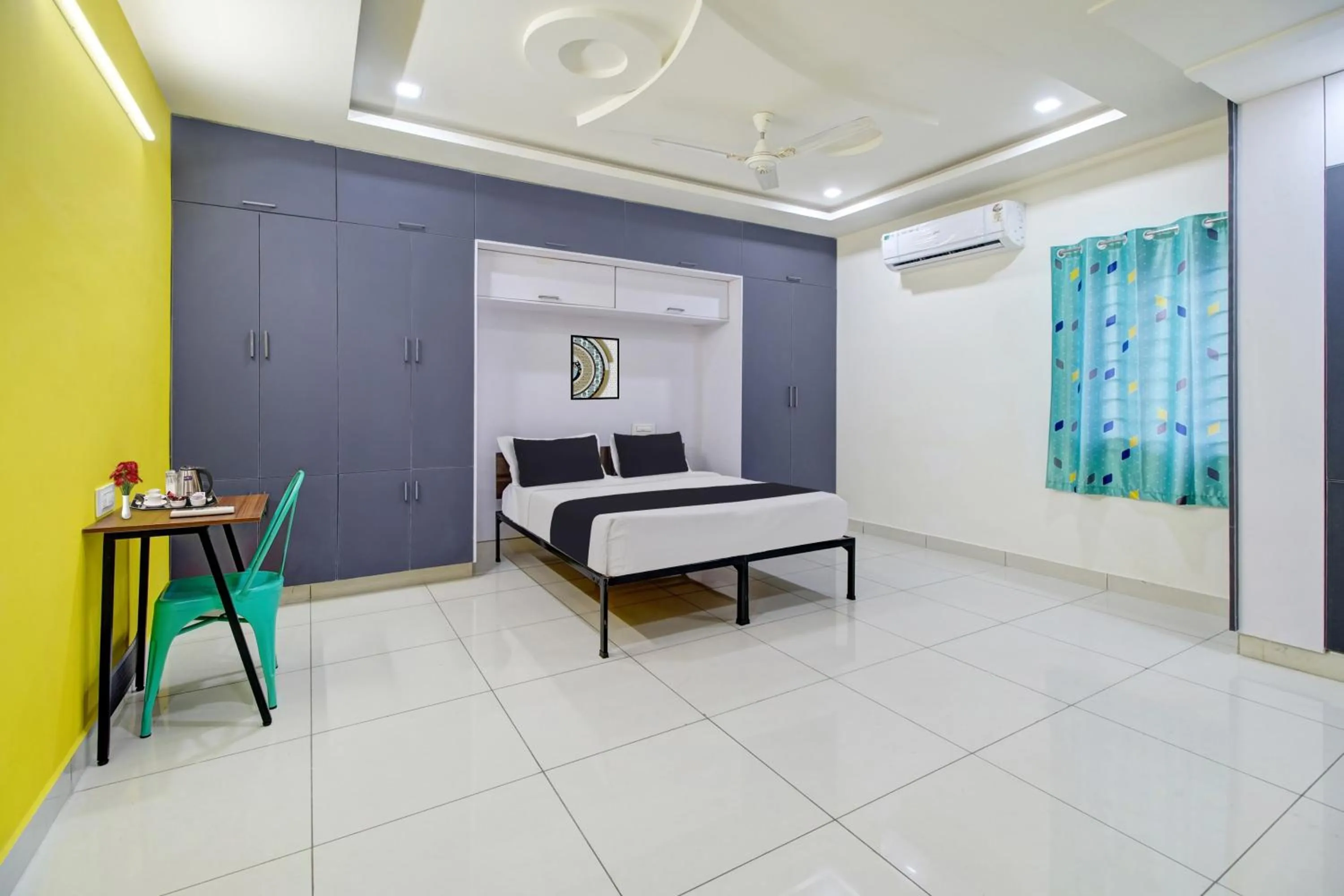 Bedroom in Hotel O Amaravathi Road Annapurna Nagar