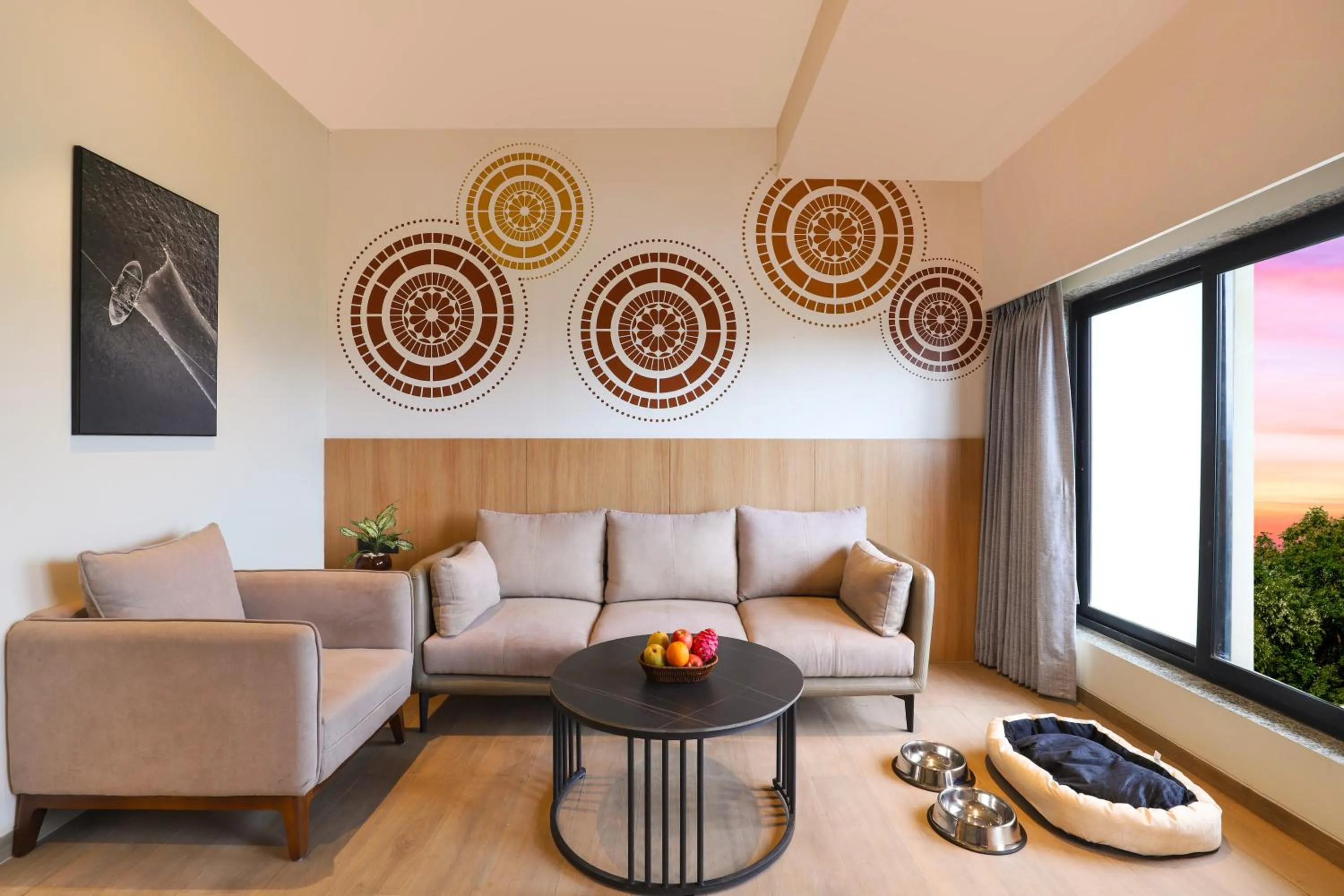 Bedroom in Lemon Tree Resort, Somnath