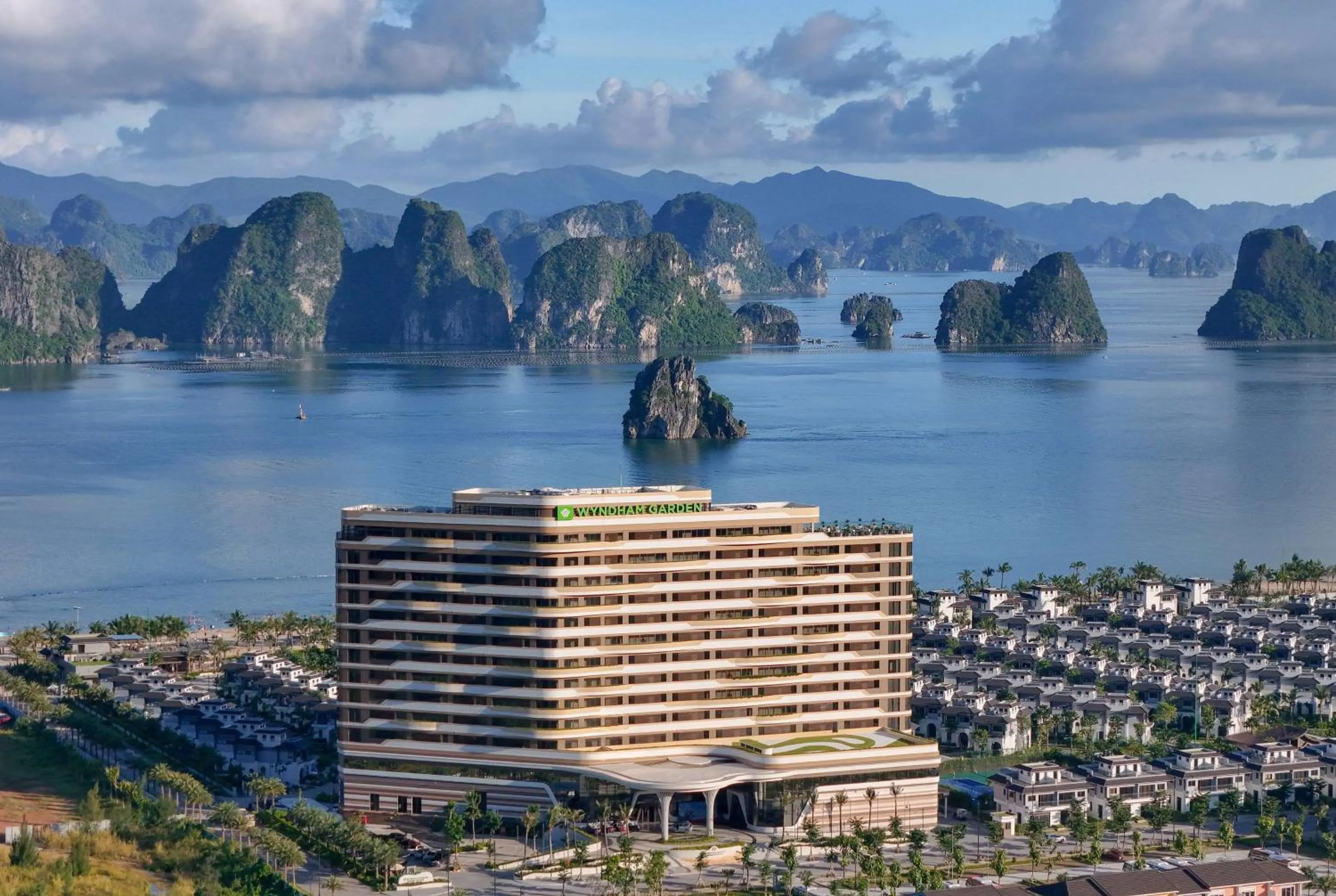 Property building in Wyndham Garden Sonasea Van Don