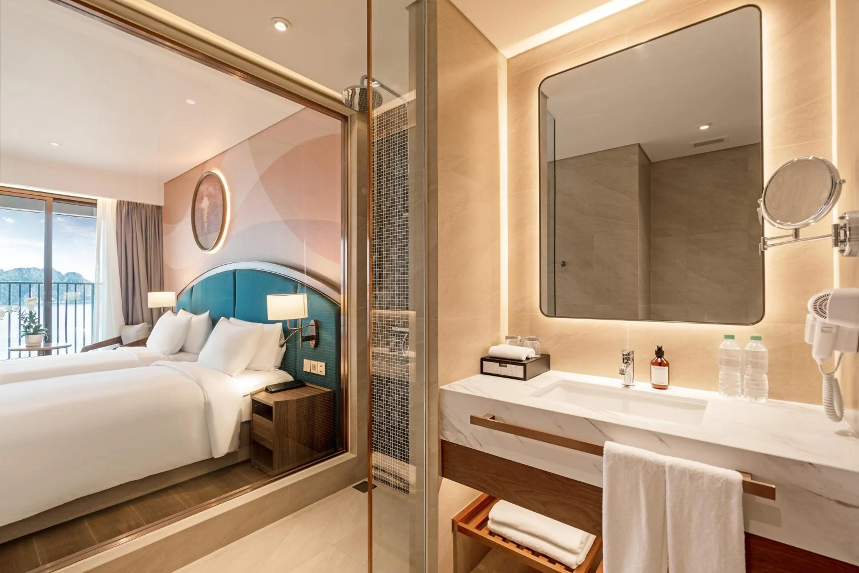 Bathroom, Bed in Wyndham Garden Sonasea Van Don
