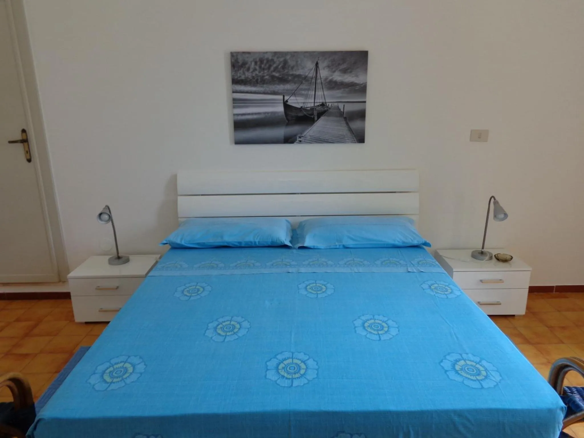 Deluxe Double Room with Balcony and Sea View in Villa Stasi B&B