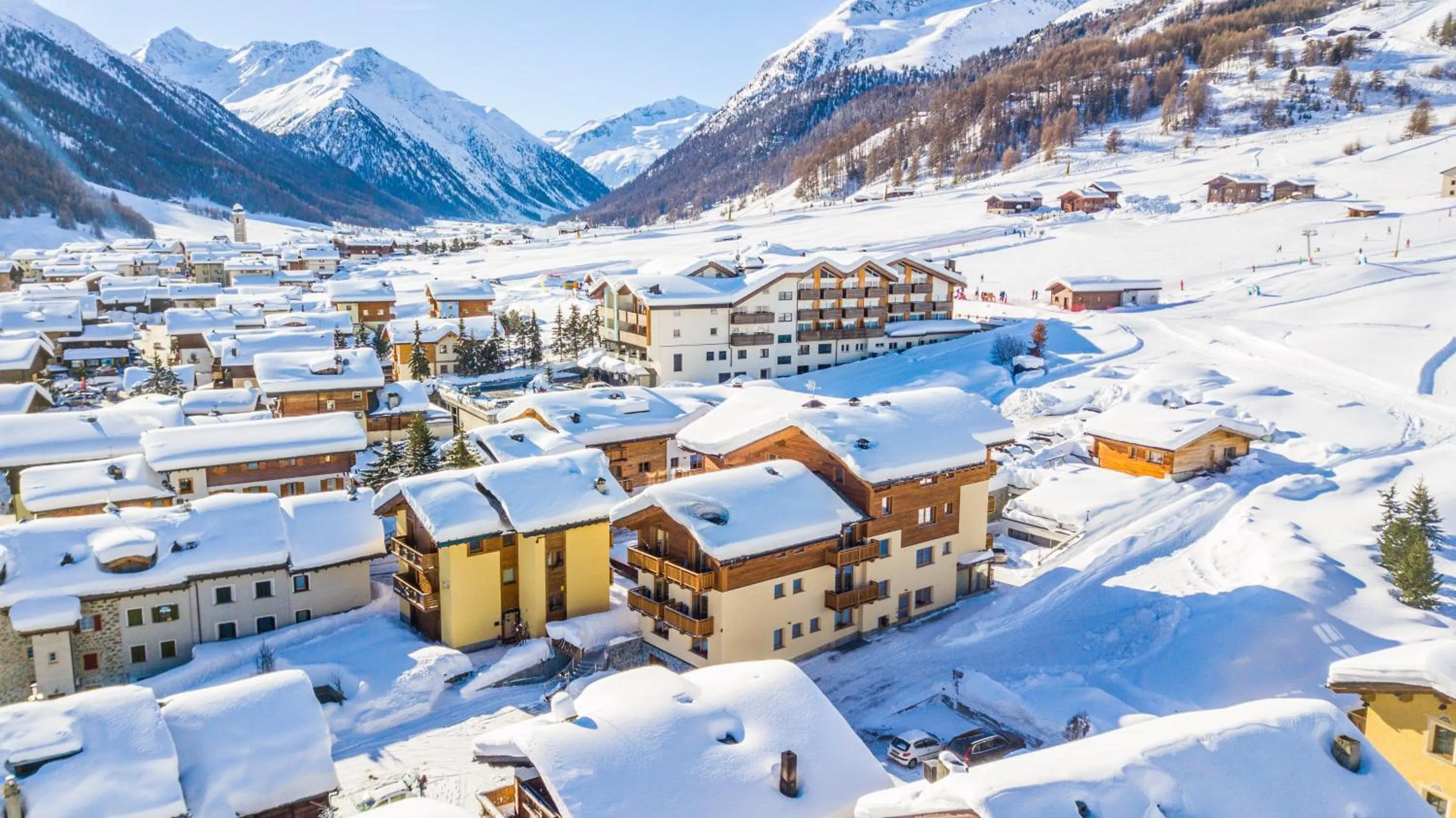 Property building in Hotel Le Alpi